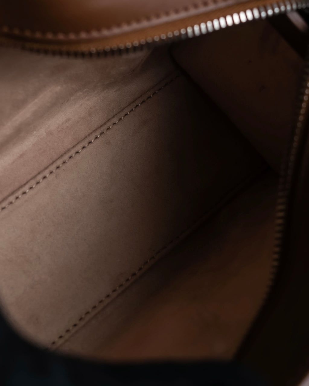 "Max Mara" Renzo Piano design Whitney bag