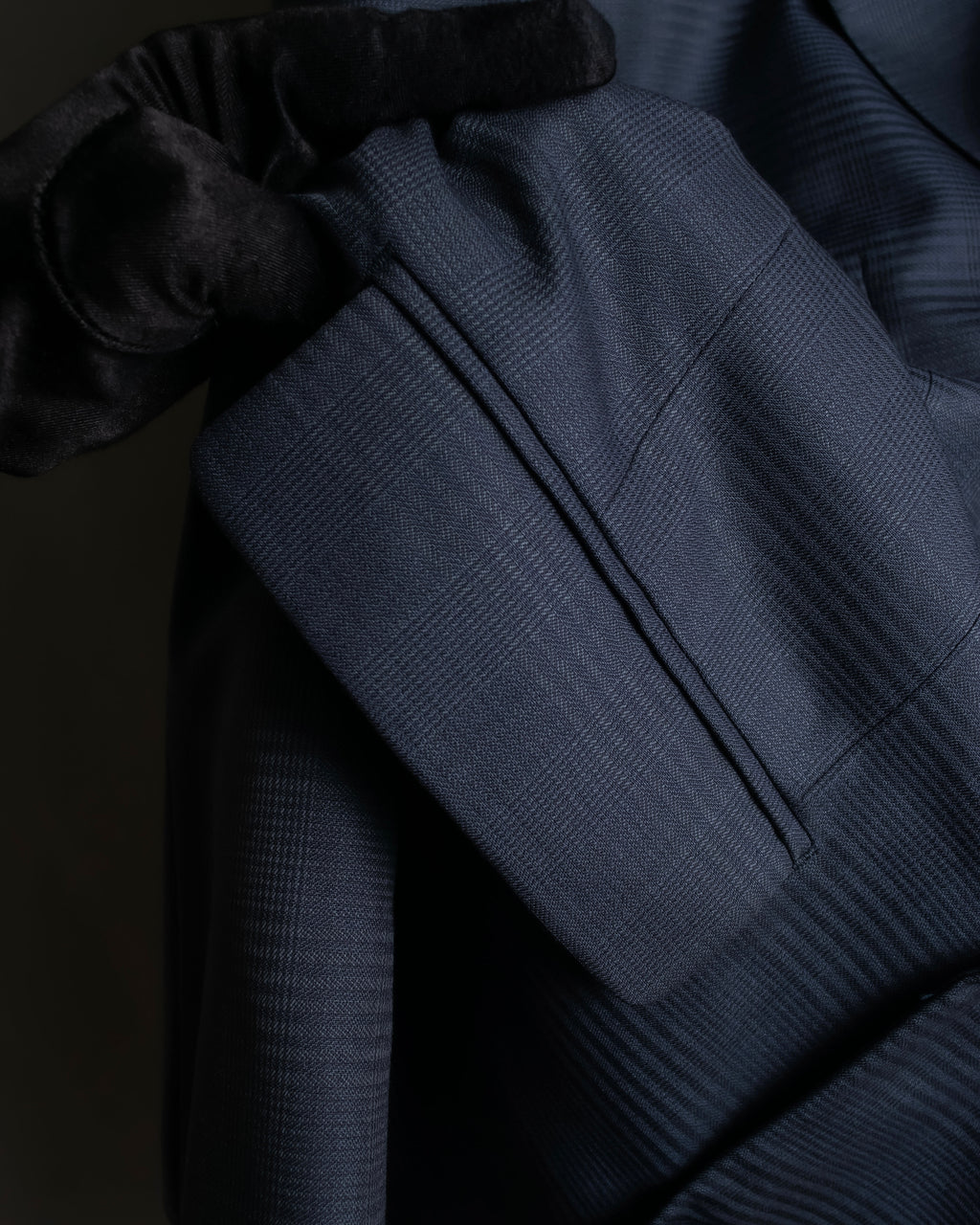 "CHRISTIAN DIOR MONSIEUR"
Shadow check pattern structured set up