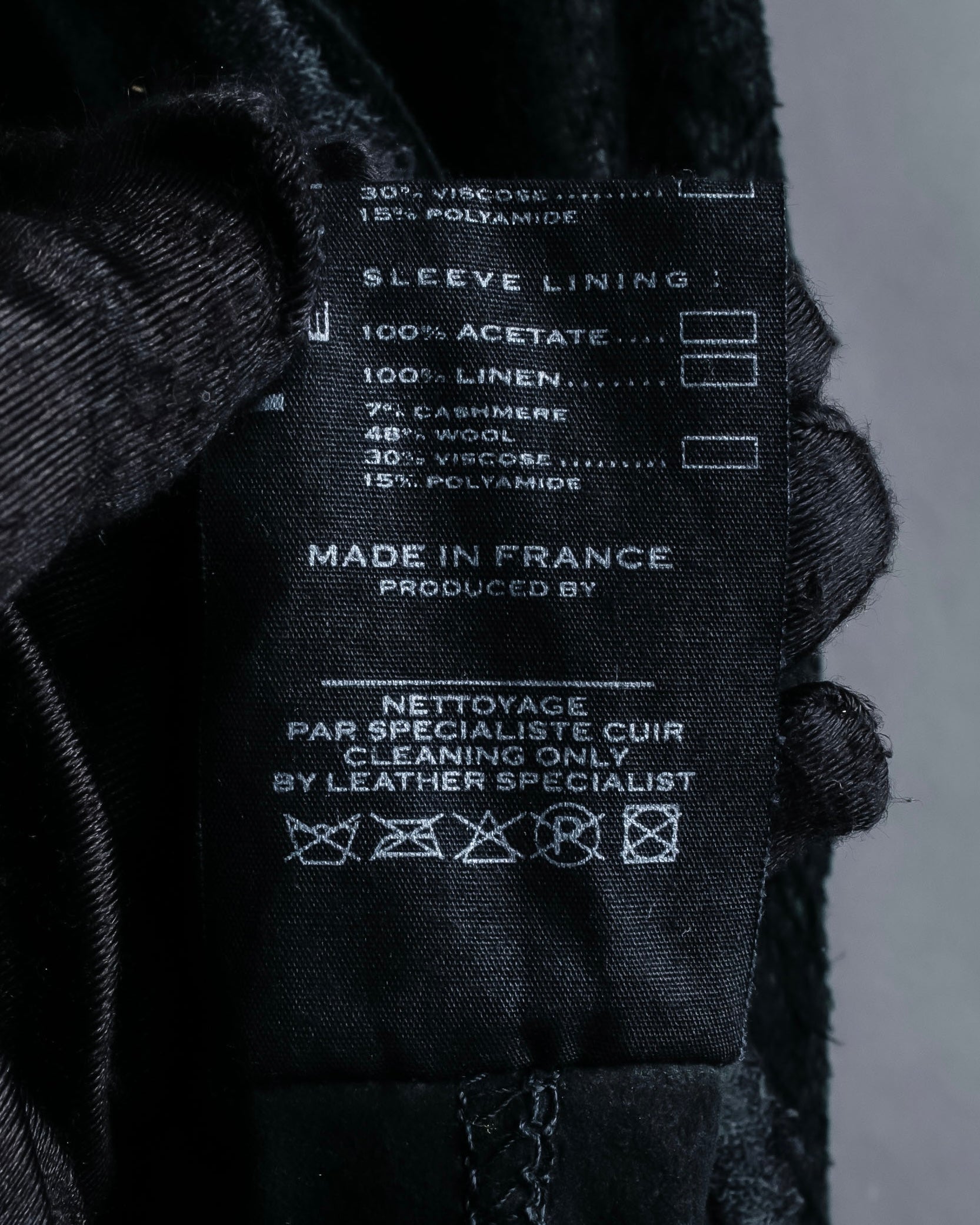 "ISAAC SELLAM" Cut-off design belted leather jacket