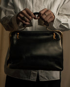 "Roberta Di Camerino" Logo motif charm design modern doctor bag