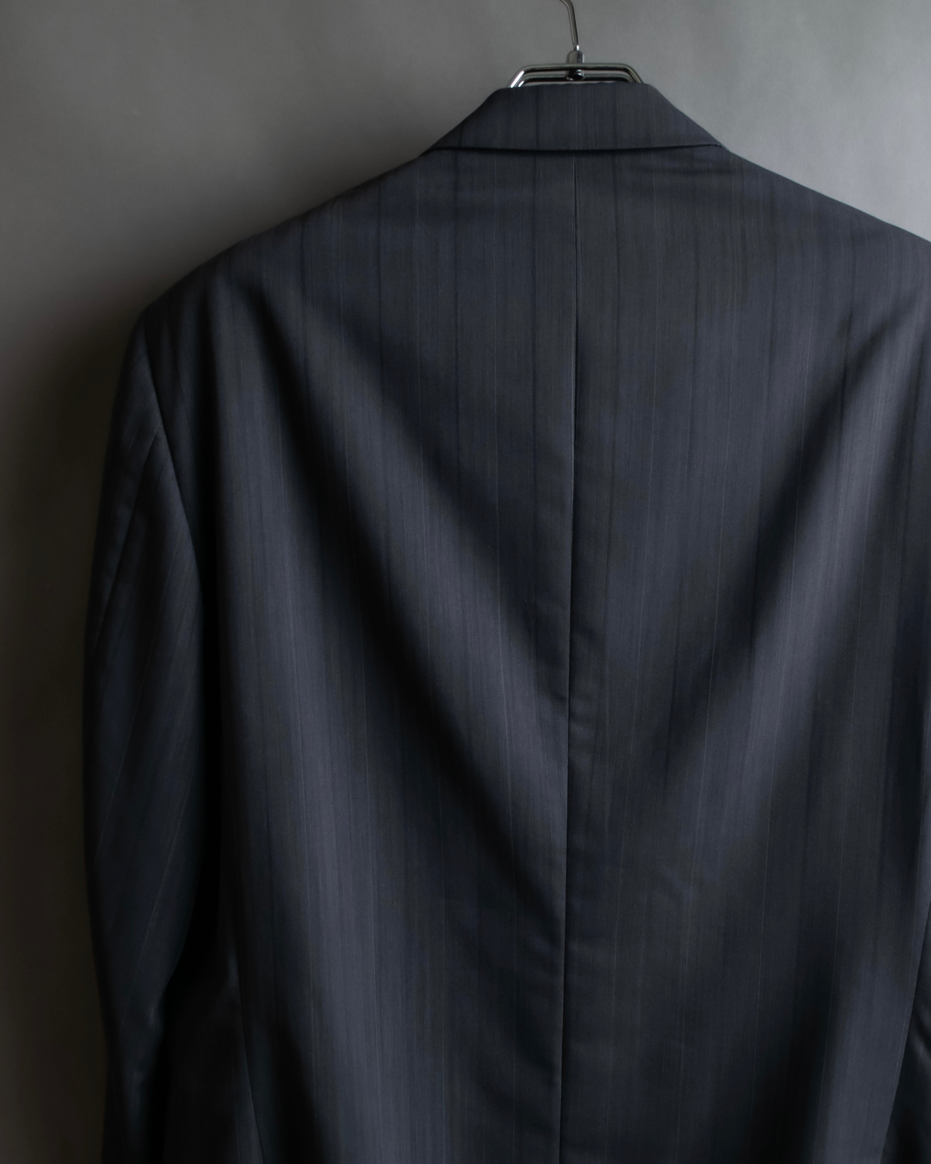 "CHRISTIAN DIOR MONSIEUR" Shadow stripe pattern classical formal detail set up