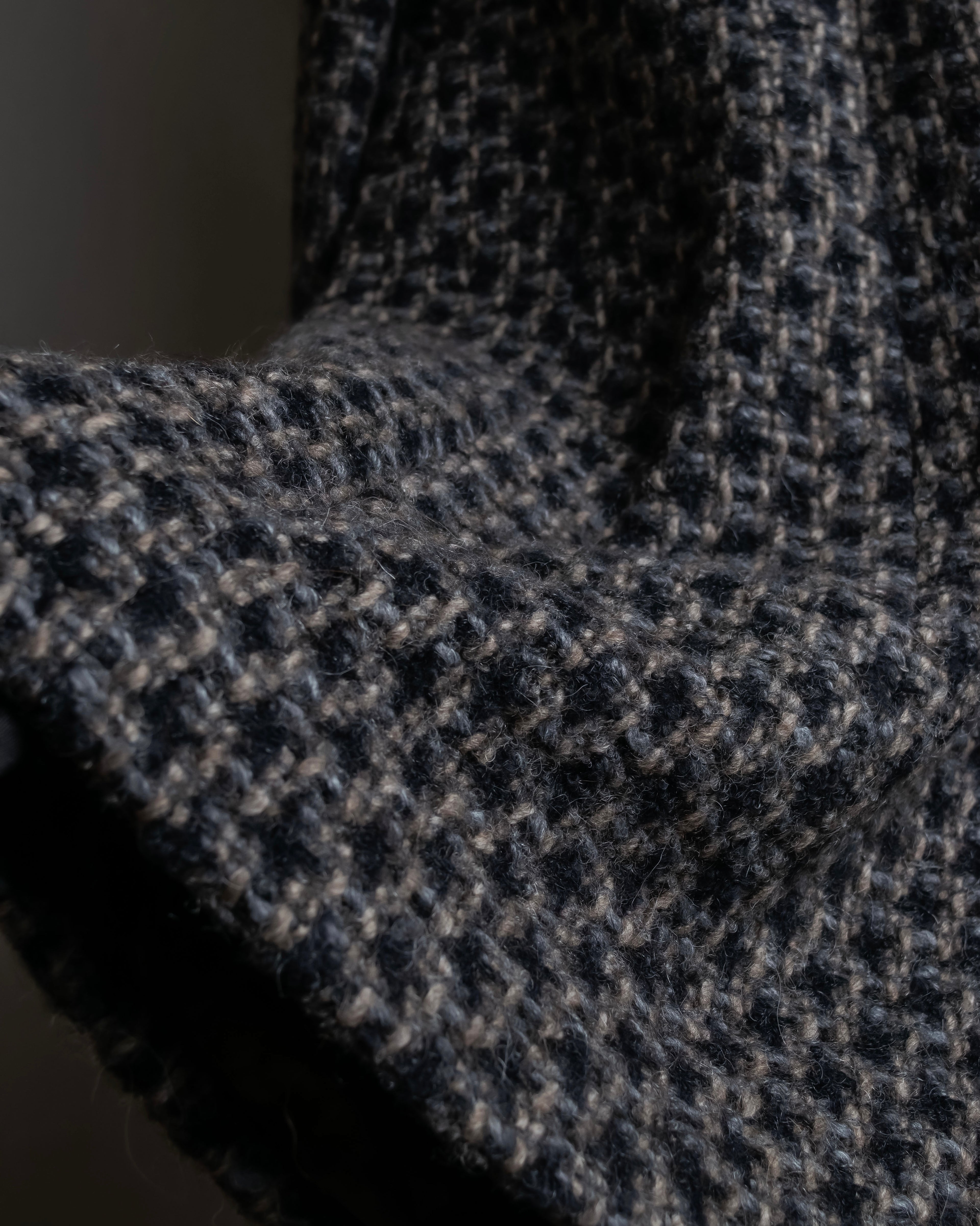 "ARMANI COLLEZIONI" Three-dimensional twill stand up collar long coat