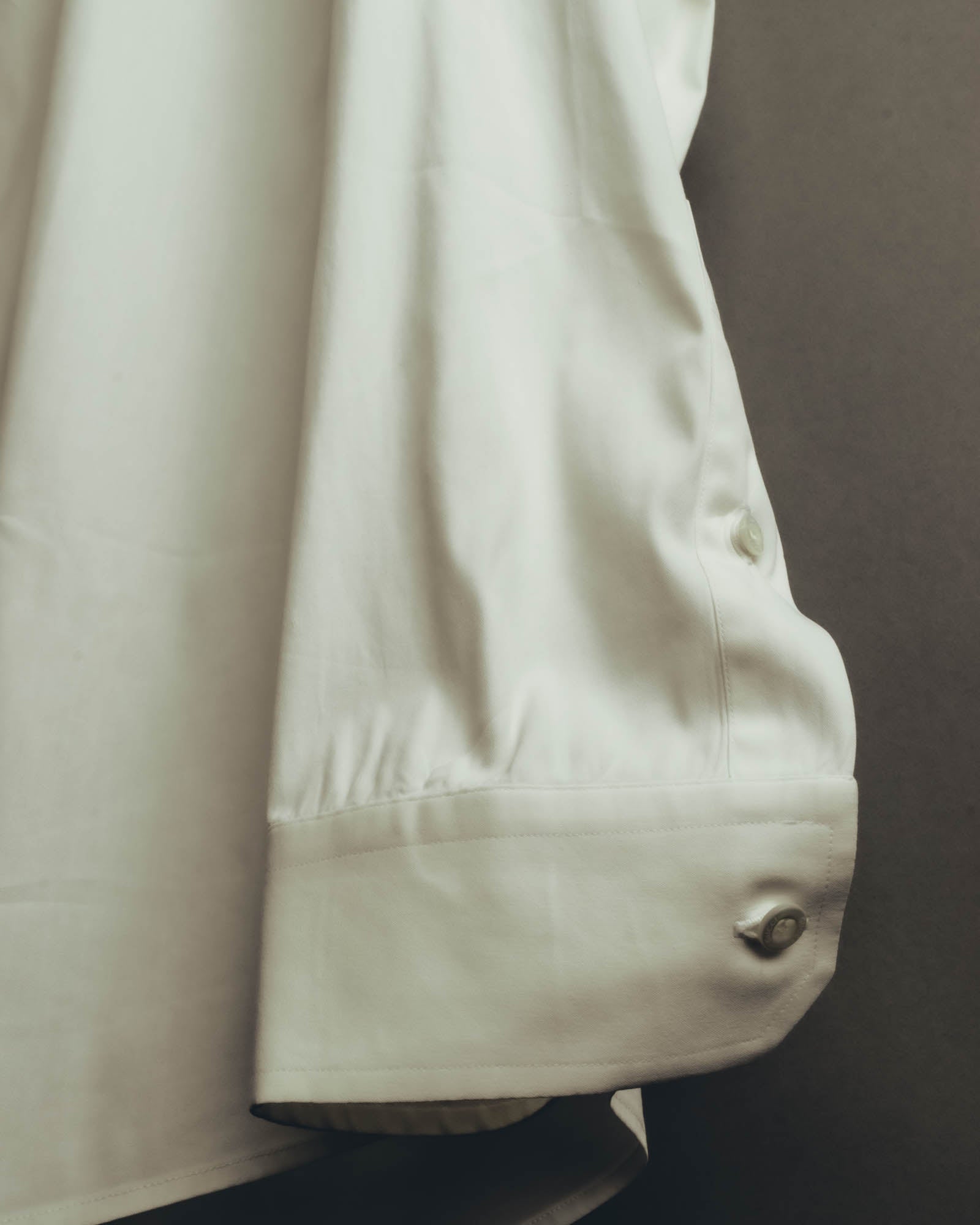"GUCCI" 10's-20's Minimal ivory dress shirt