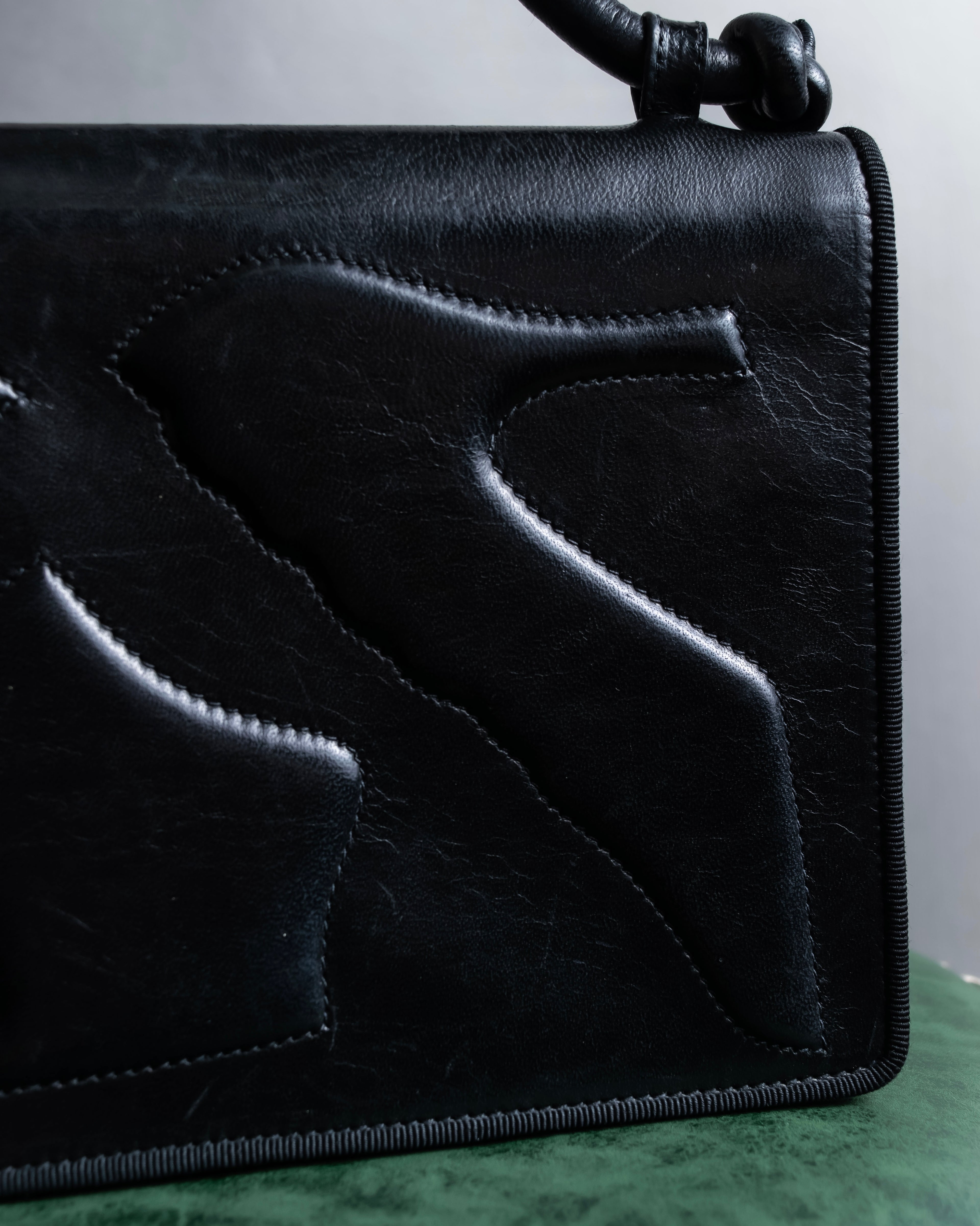 "Salvatore Ferragamo" Horizontal design pumps engraved leather one handle bag