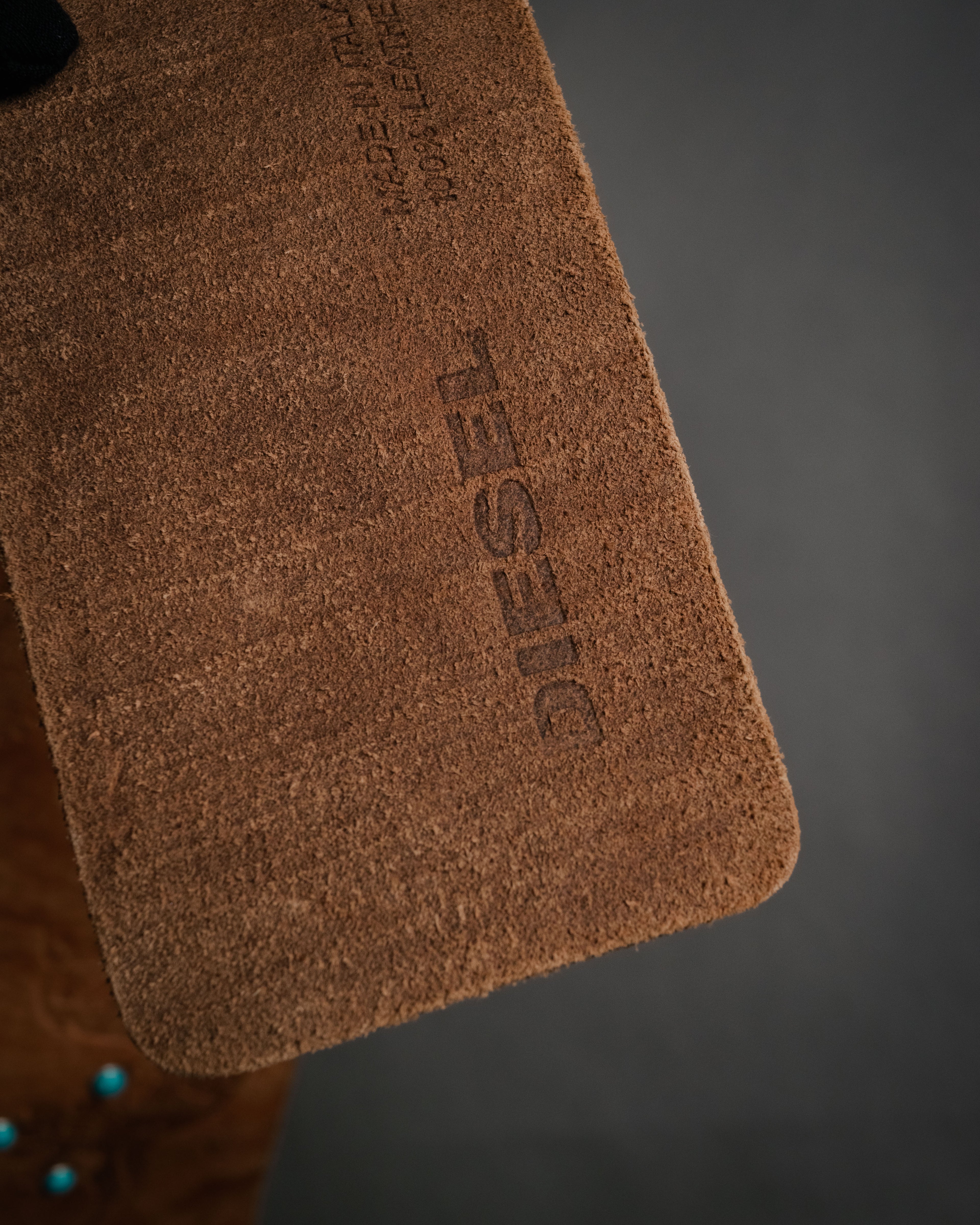 "DIESEL" 00’s Turquoise-studded embossed suede belt