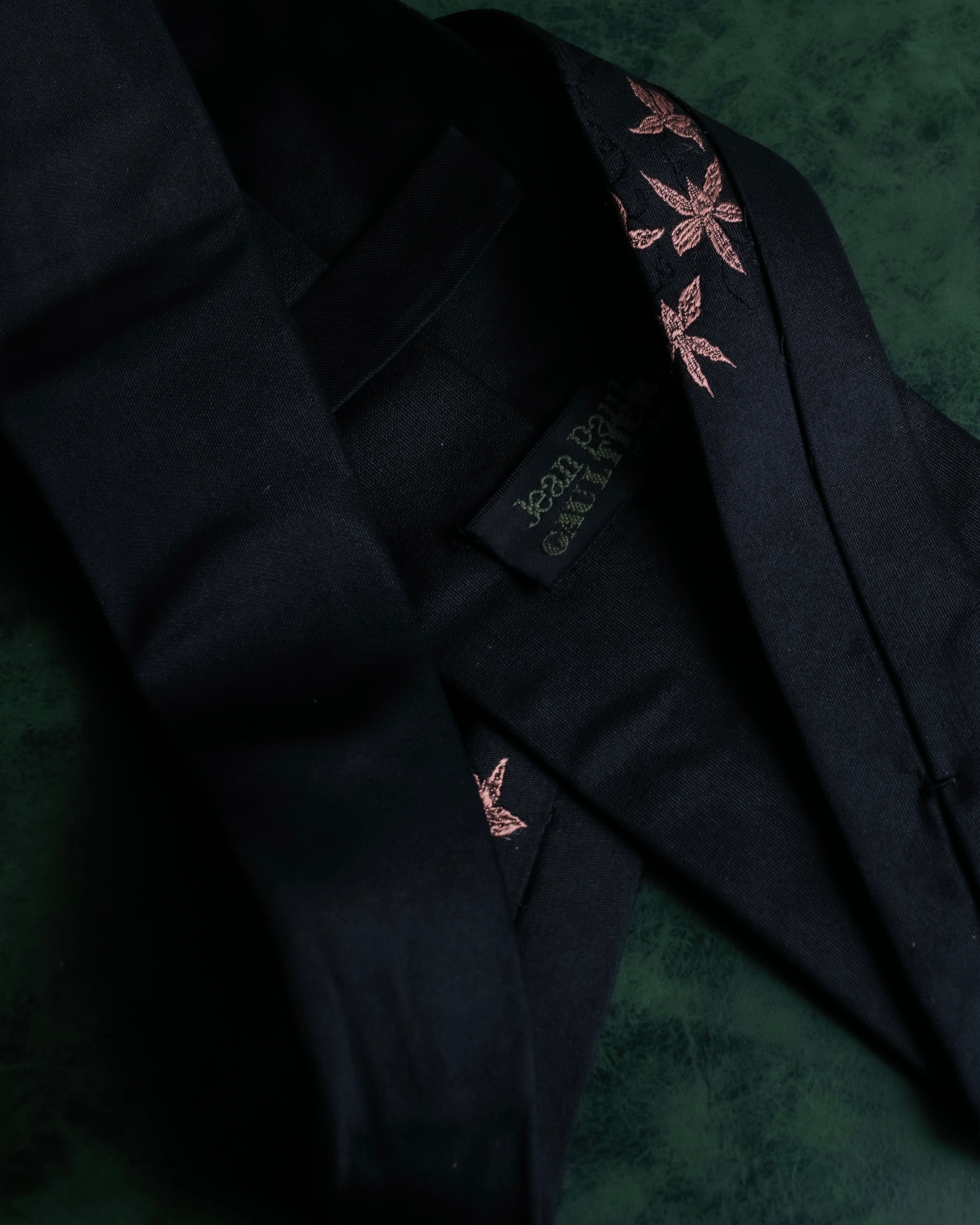 "JEAN PAUL GAULTIER" Leaf motif embroidered silk neck tie