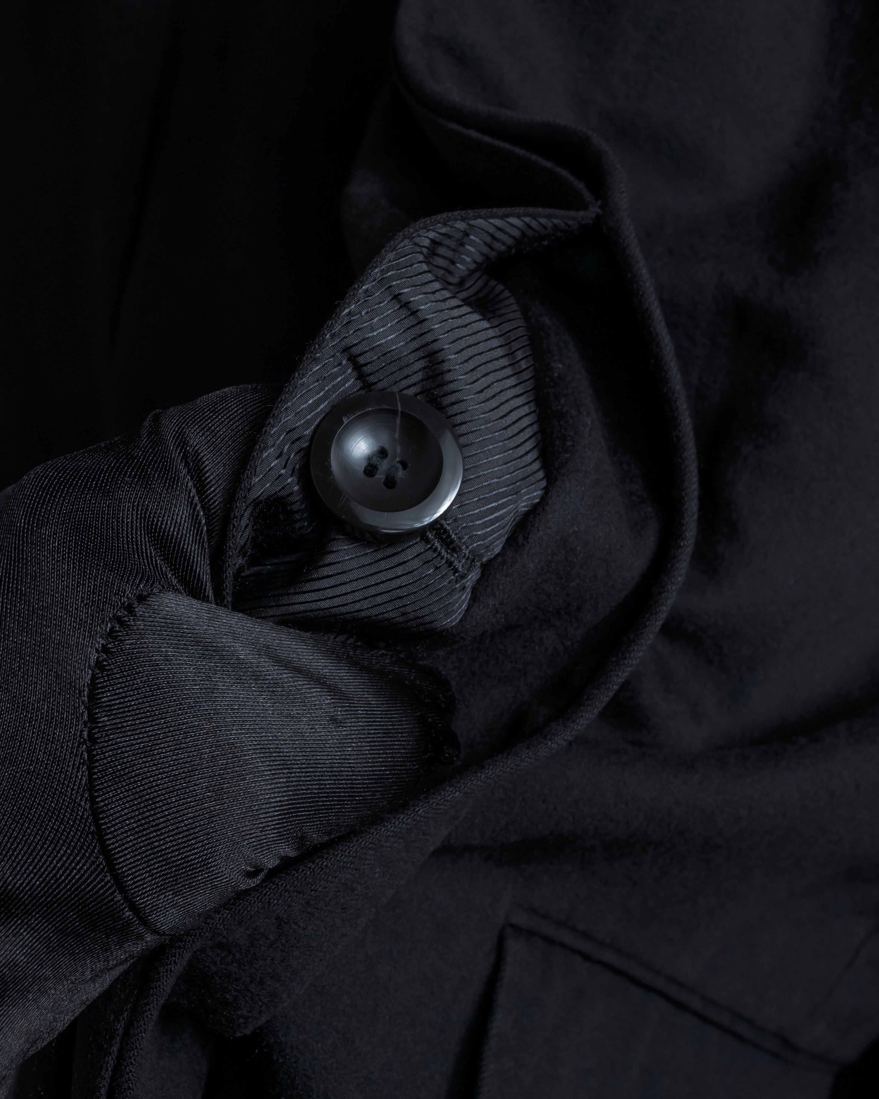 "Ermenegildo Zegna" Drapey finish 100% cashmere cloth chester coat