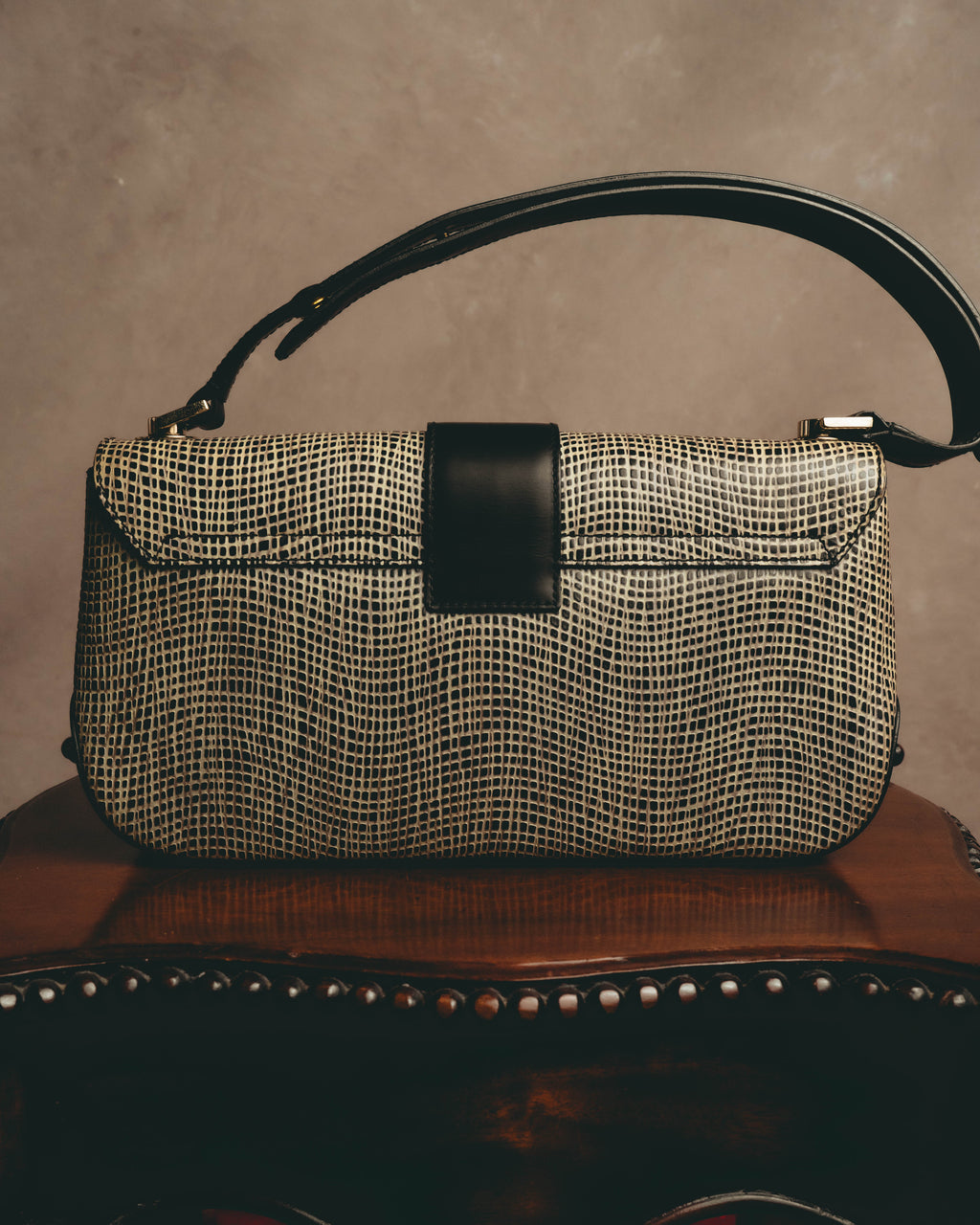 "Salvatore Ferragamo" Crocodile embossed Gancini shoulder bag