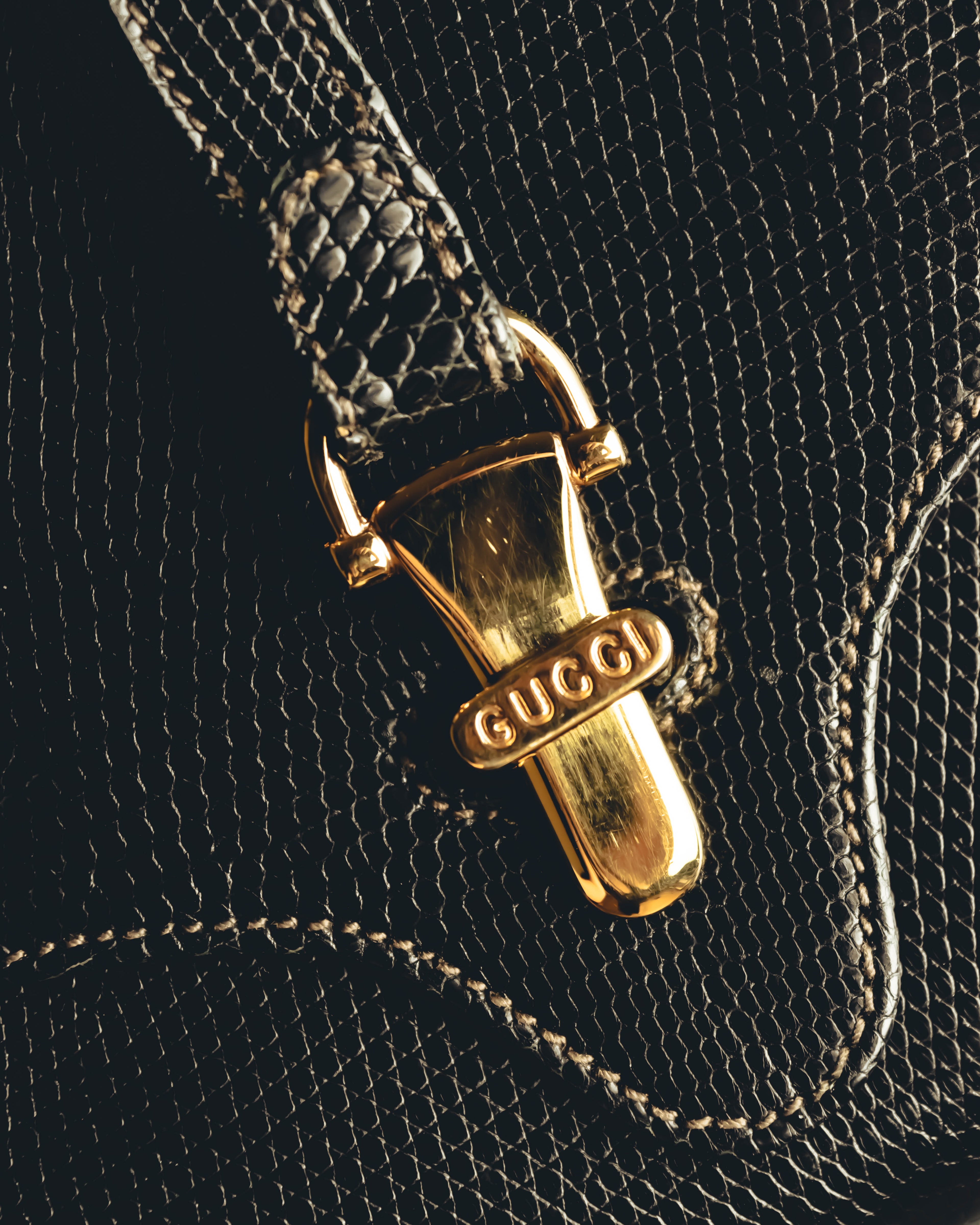 "GUCCI" 60's-70's Glossy lizard embossed leather shoulder bag