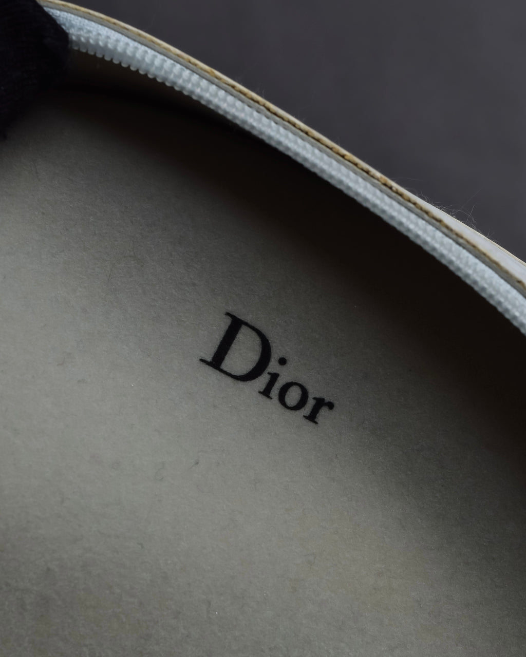 "Christian Dior" Tortoiseshell buckle detail sunglasses