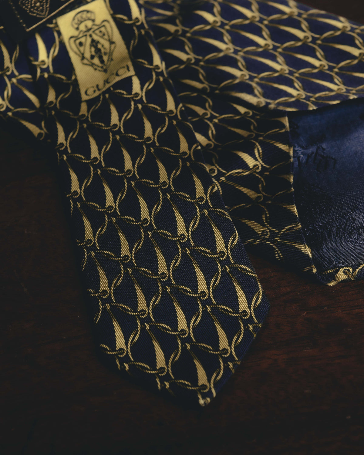 "GUCCI" 80's Nautical patterned silk necktie
