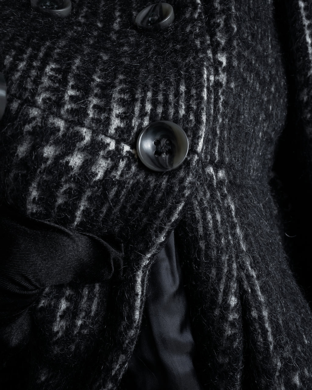 “MAX&Co.” Double-breasted houndstooth tweed coat