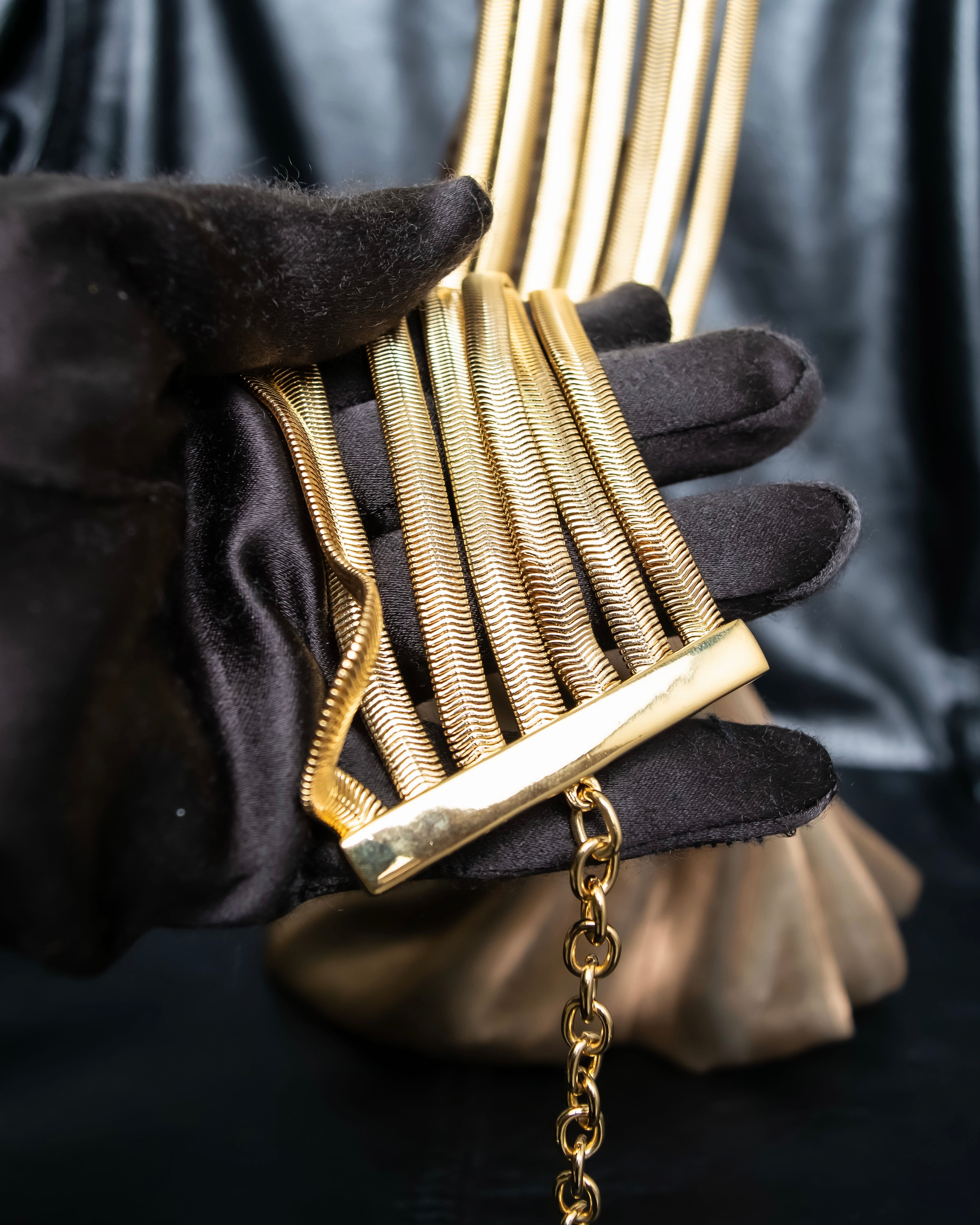 "GIVENCHY" 7 strand accordion chain choker necklace