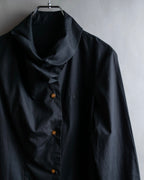 "Vivienne Westwood RED LABEL"
 Draped neck design black cotton shirt