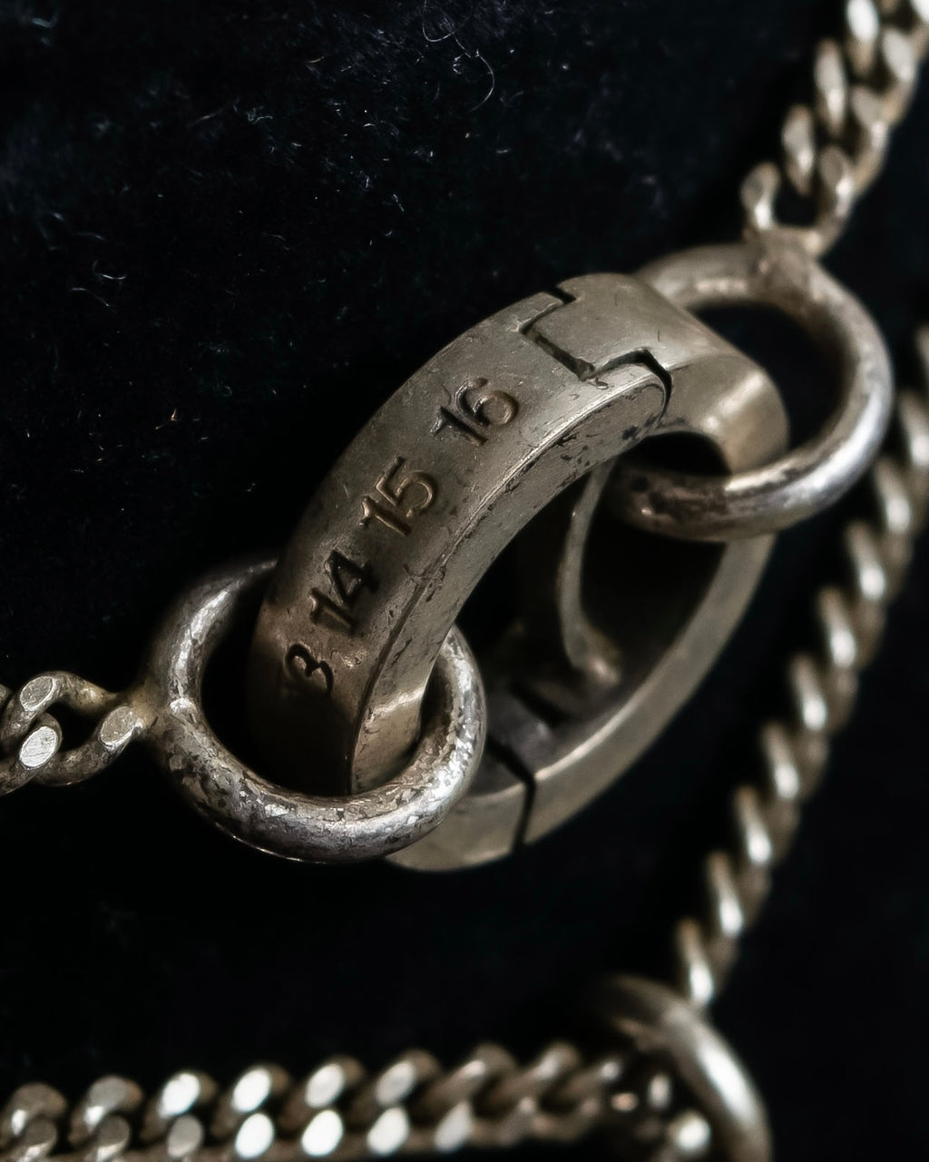 "MAISON MARGIELA" Geometric symbol motif adjustable length necklace