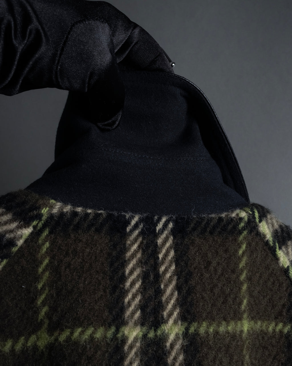 "BURBERRY" Leather switching design check tweed coat