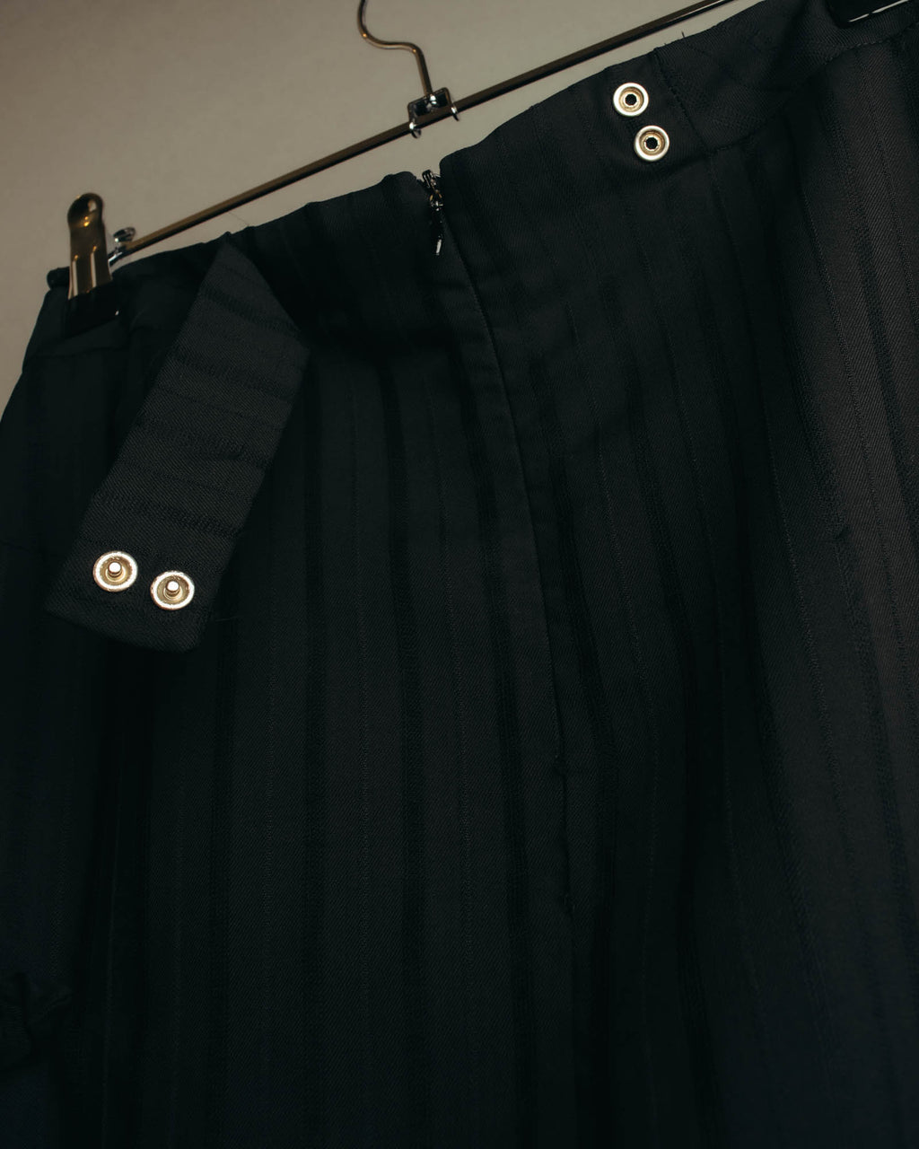 "VERONIQUE BRANQUINHO" 90's-00's Sculptural pleated wool skirt