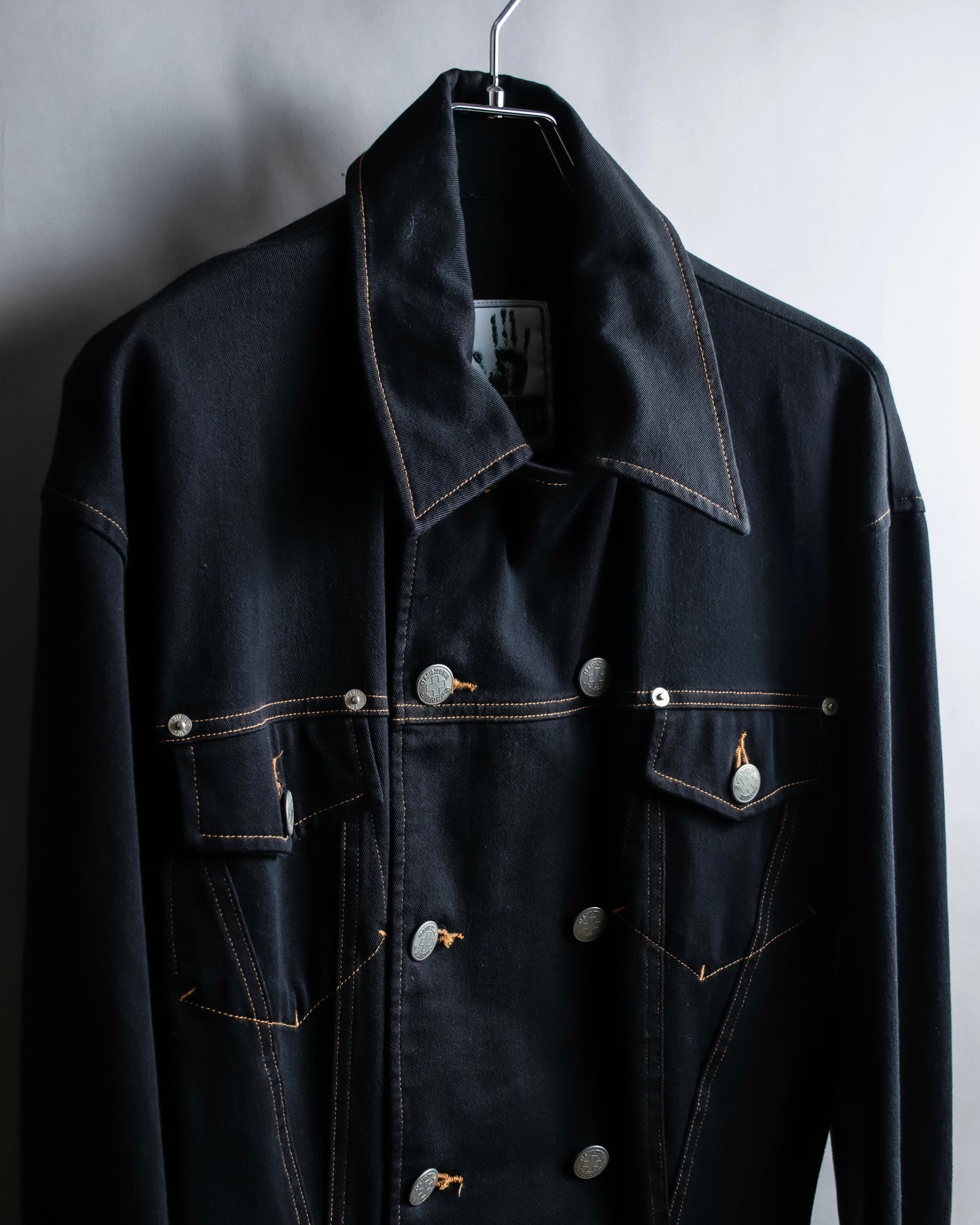 "JEAN PAUL GAULTIER JEANS"
Military detail stitching denim coat