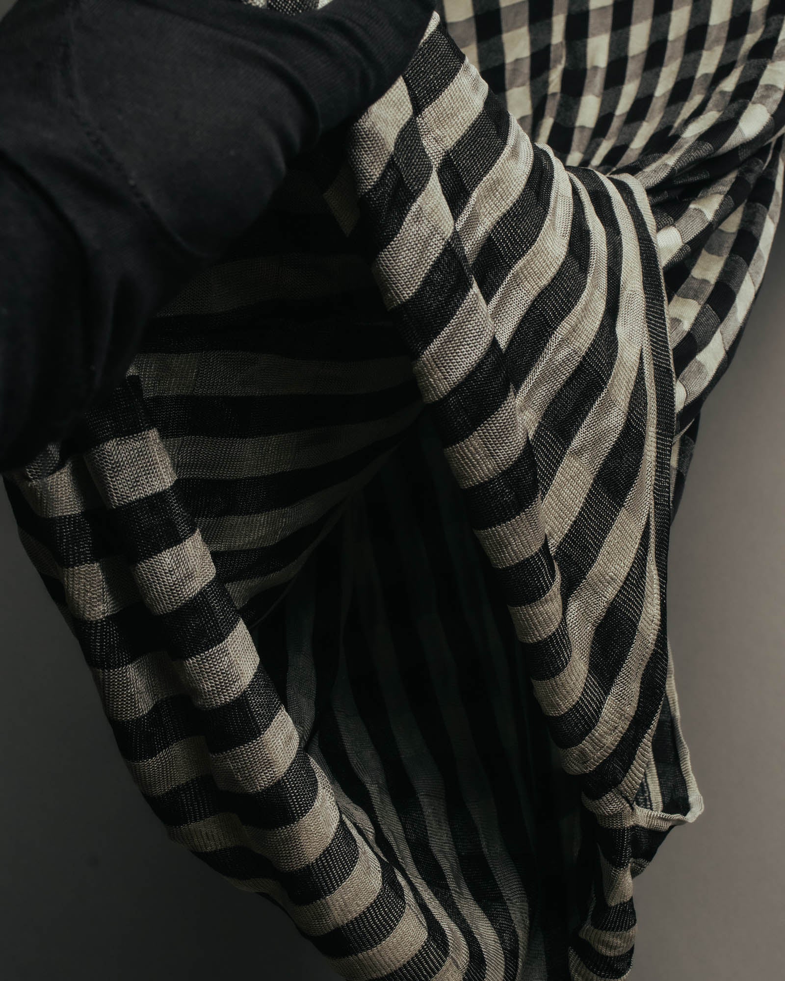 “tricot COMME des GARÇONS” 00’s-10’s Asymmetric gingham draped top