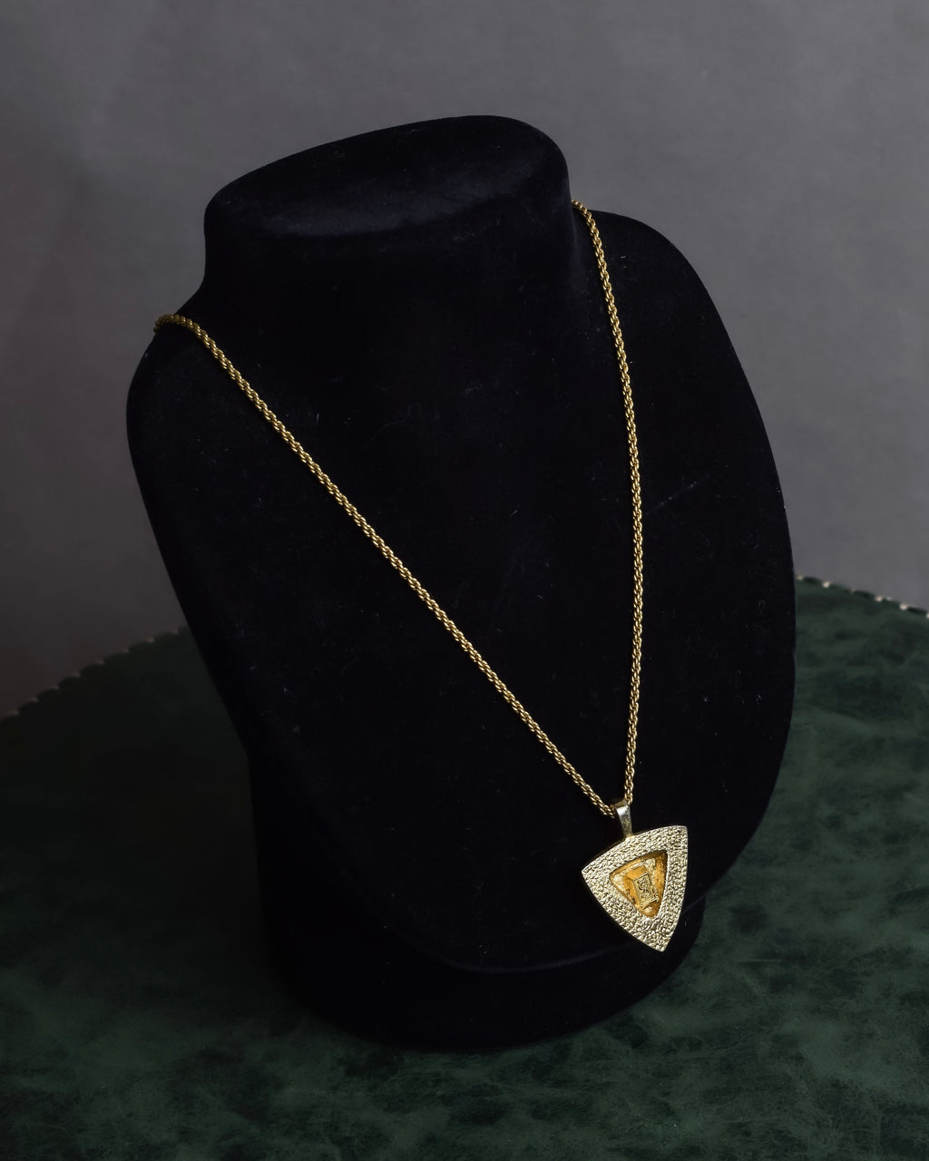 "YVES SAINT LAURENT" Triangle motif glass stone necklace