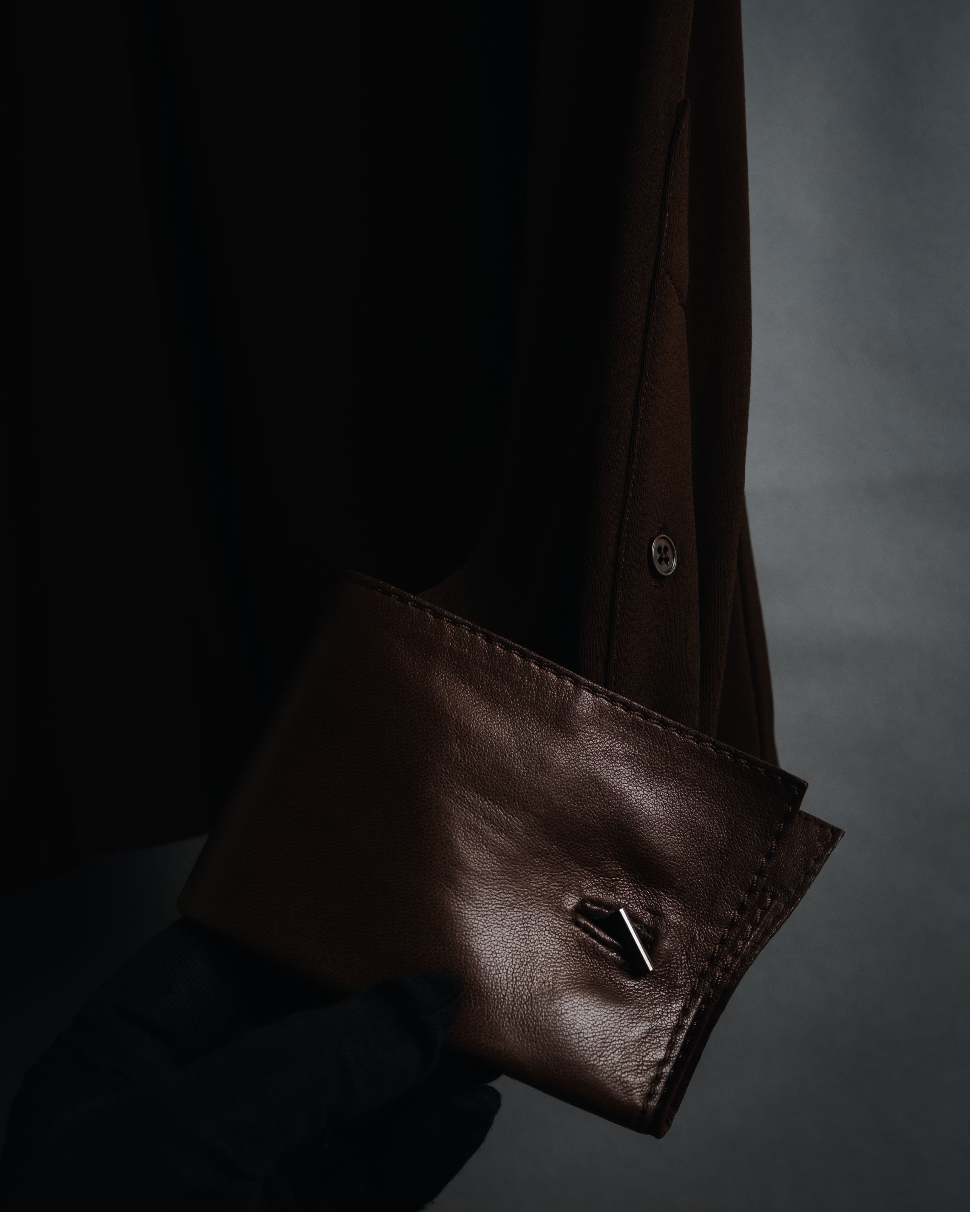 –SPECIAL– "HERMES"
00’s Transformable leather-trim viscose shirt