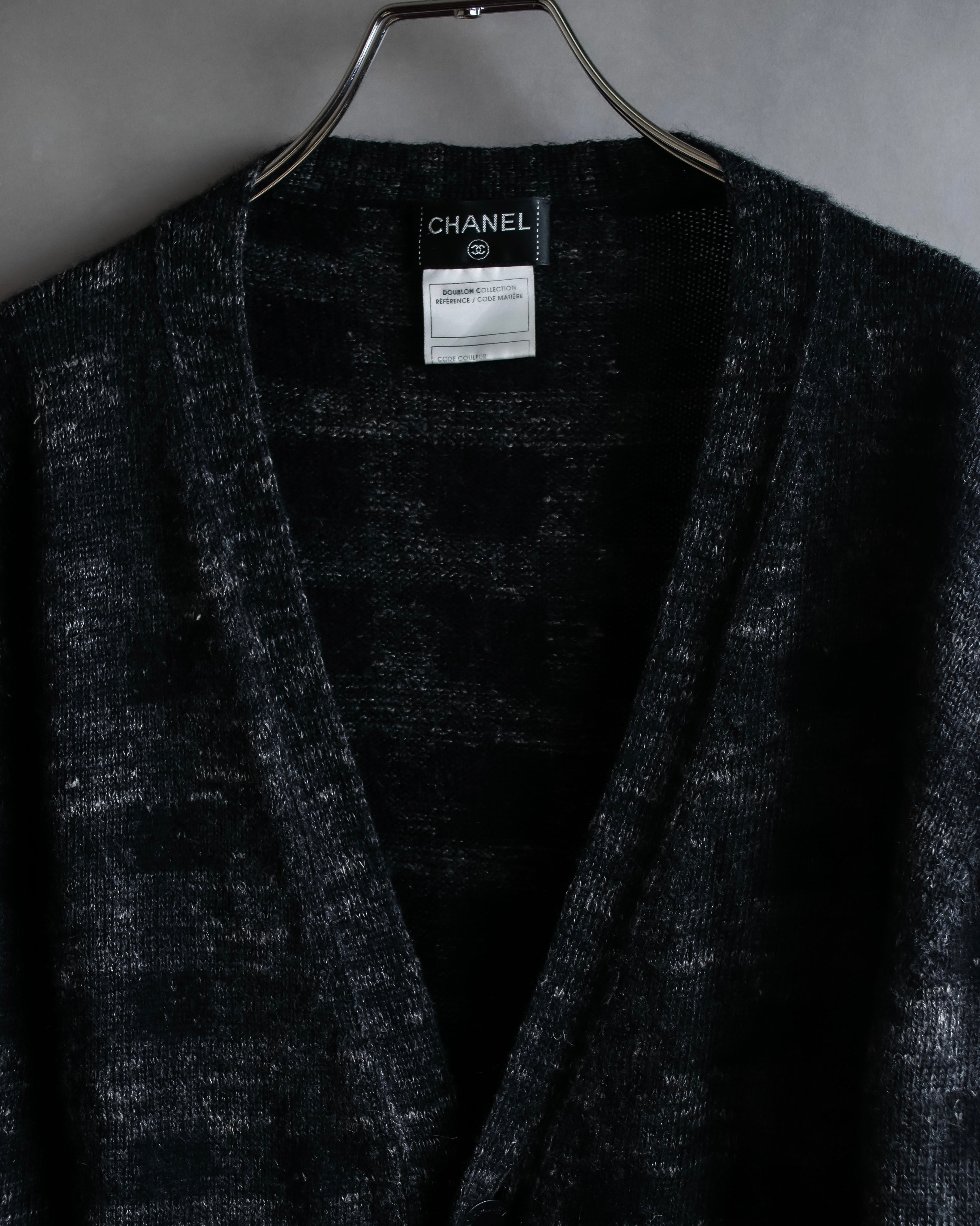 "CHANEL" Sample product hairy material light unevenness cardigan