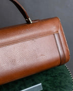 "BURBERRYS" Horizontally shaped brown leather one-handle bag