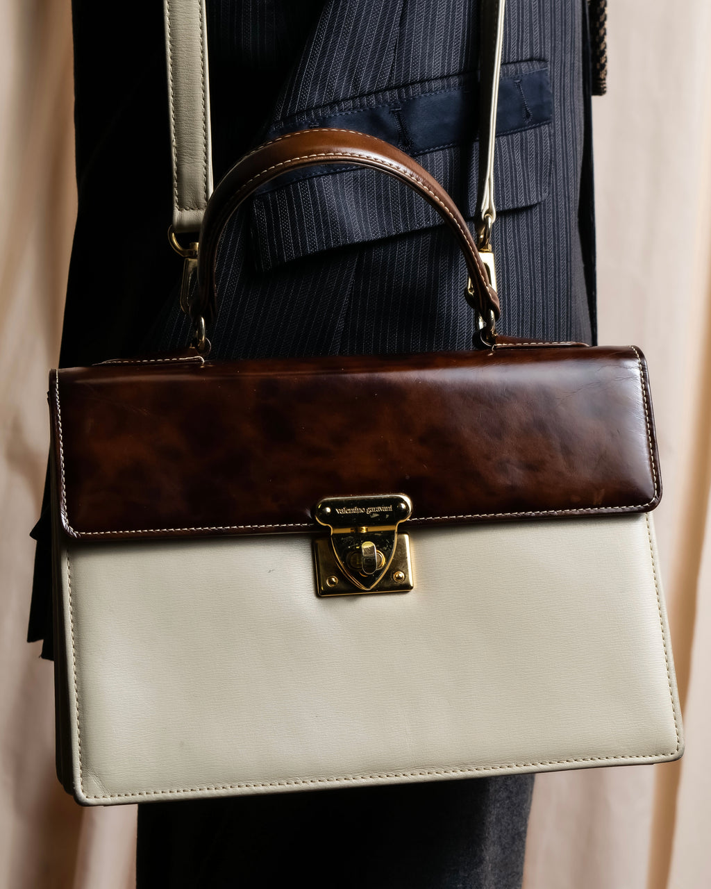 "Valentino Garavani" Square form bicolor 2way leather bag