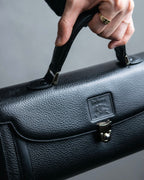 "BURBERRYS" Cylinder shaped leather one handle bag