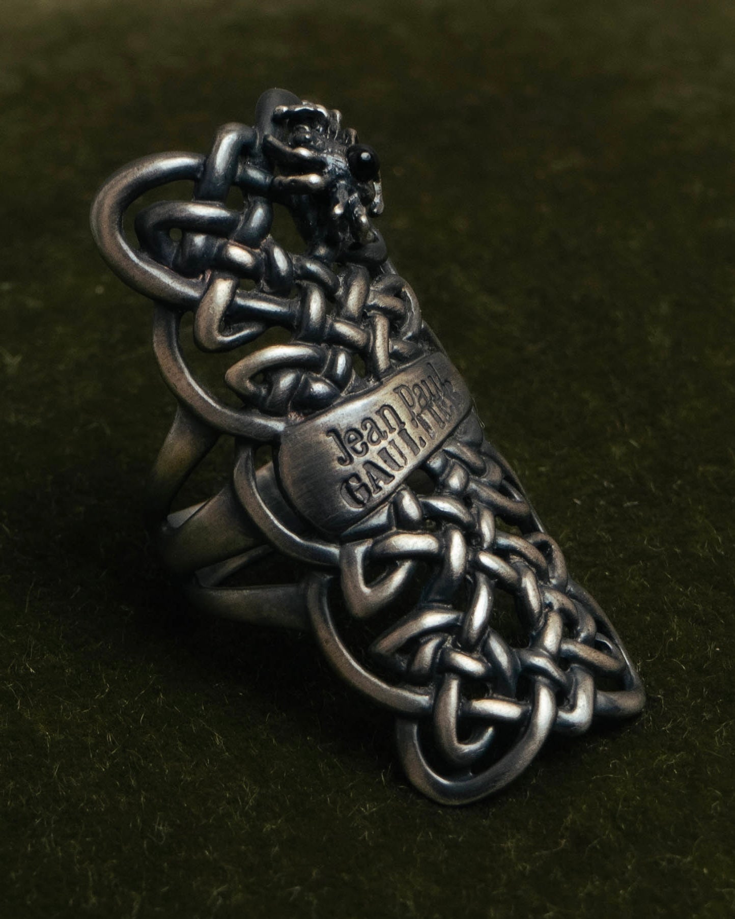 SPECIAL- “Jean Paul Gaultier“ 90's-00's oxidized silver knot ring