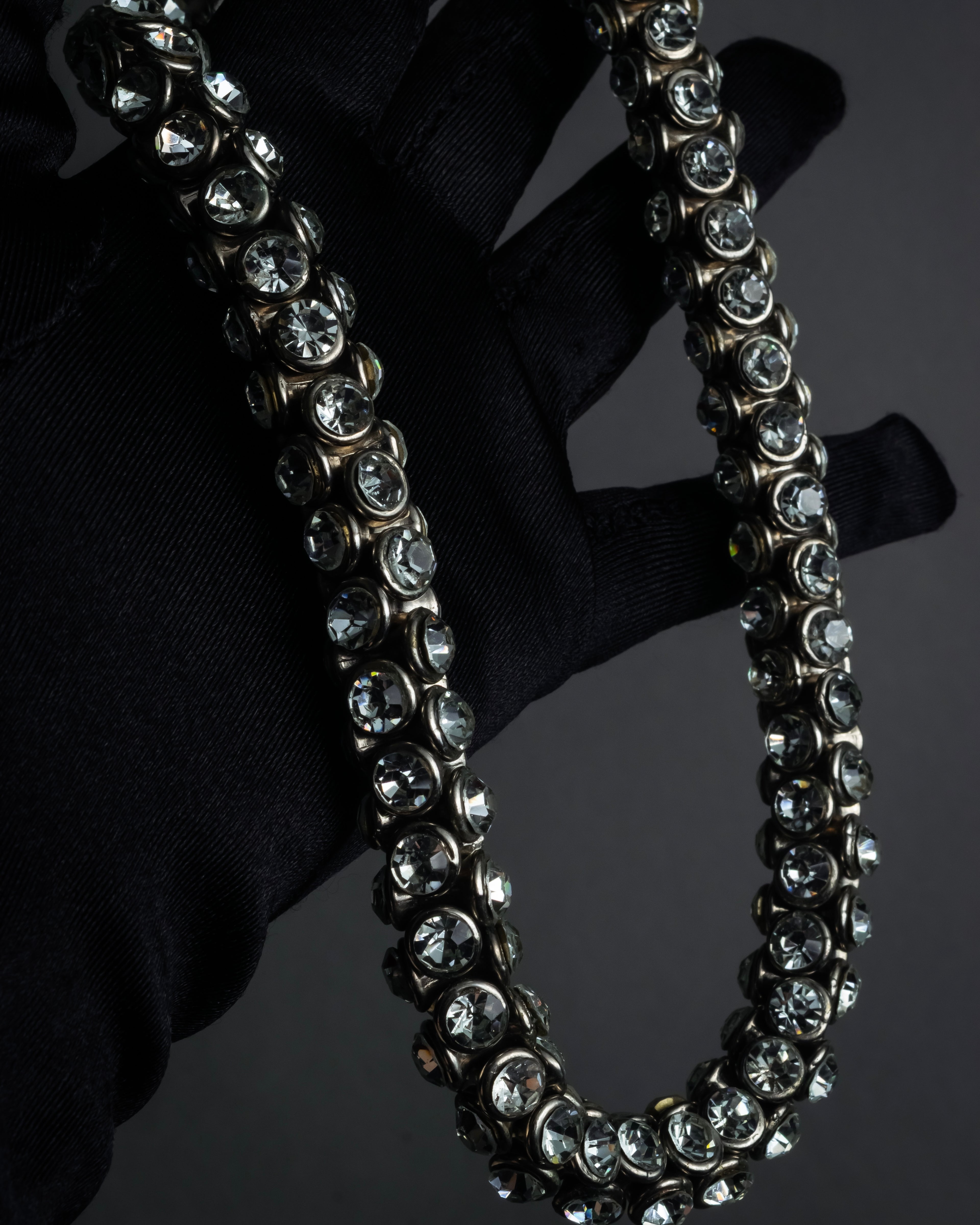"DRIES VAN NOTTEN" 2022's Double crystal detail magnetic choker