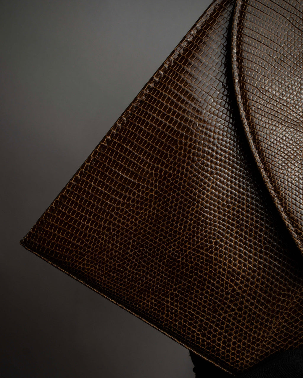 "YVES SAINT LAURENT" Flap design lizard embossed leather hand bag