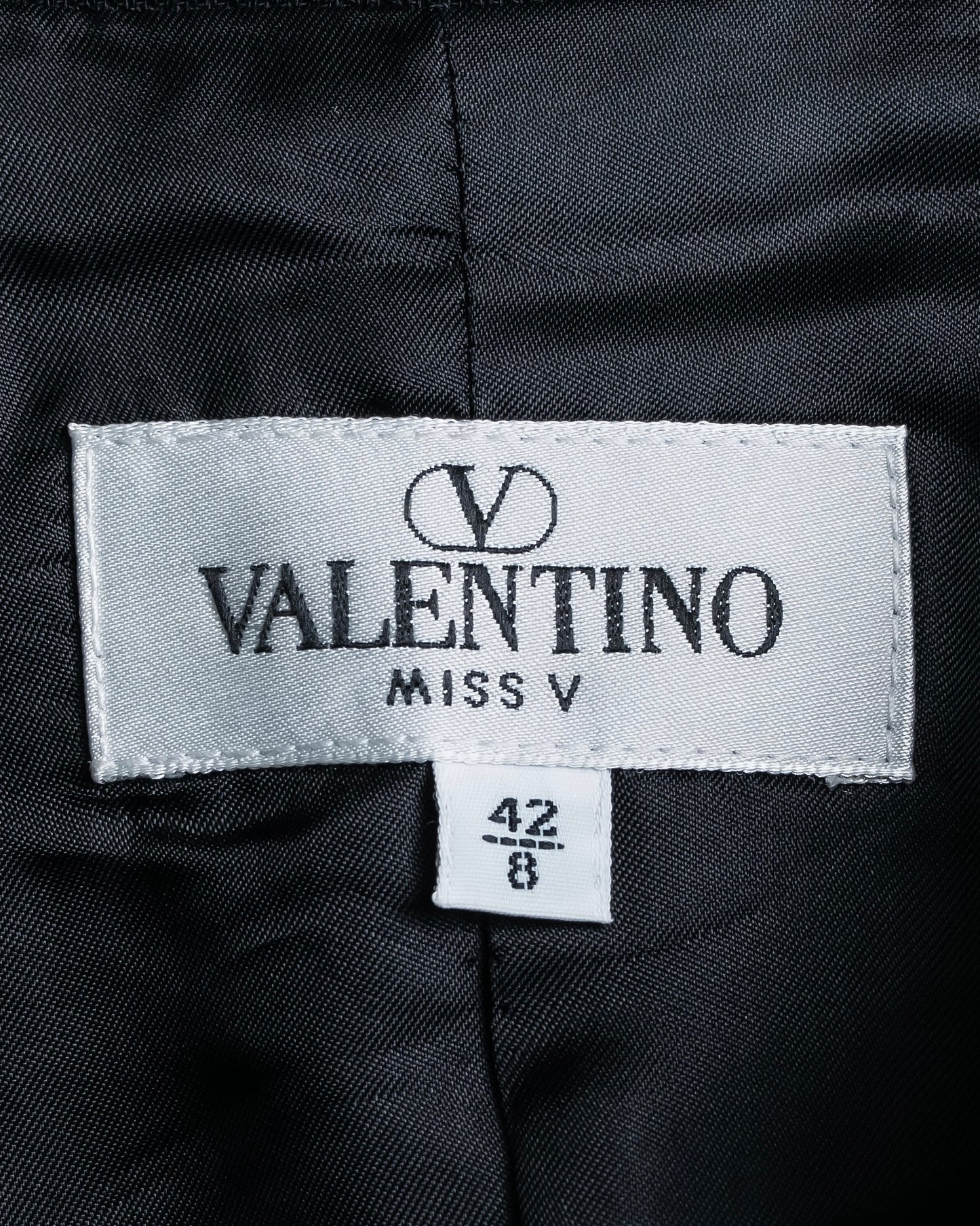 "VALENTINO" Solid no collar dart shaped long coat