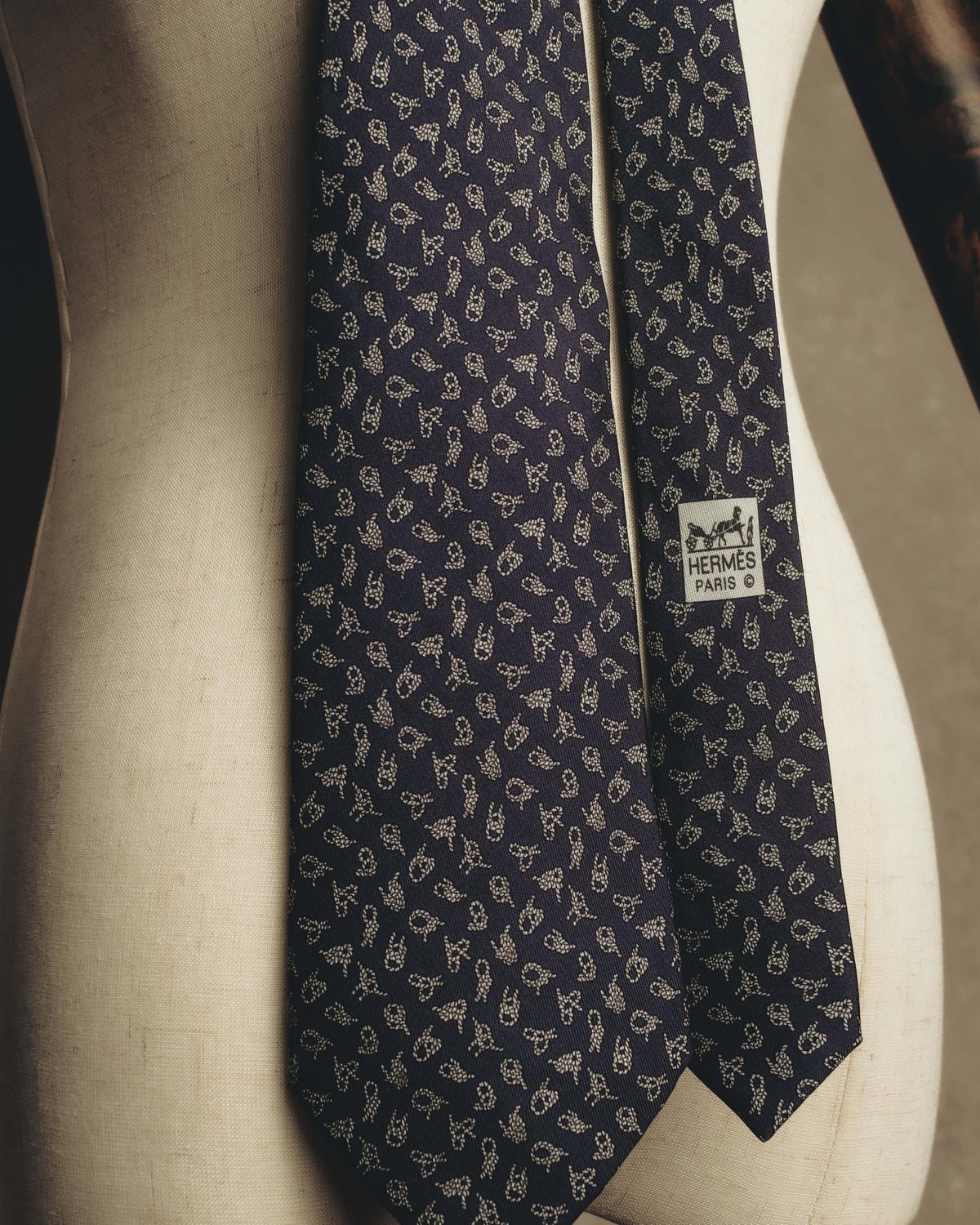 "Hermès" 80's-90's Classic jacquard silk necktie