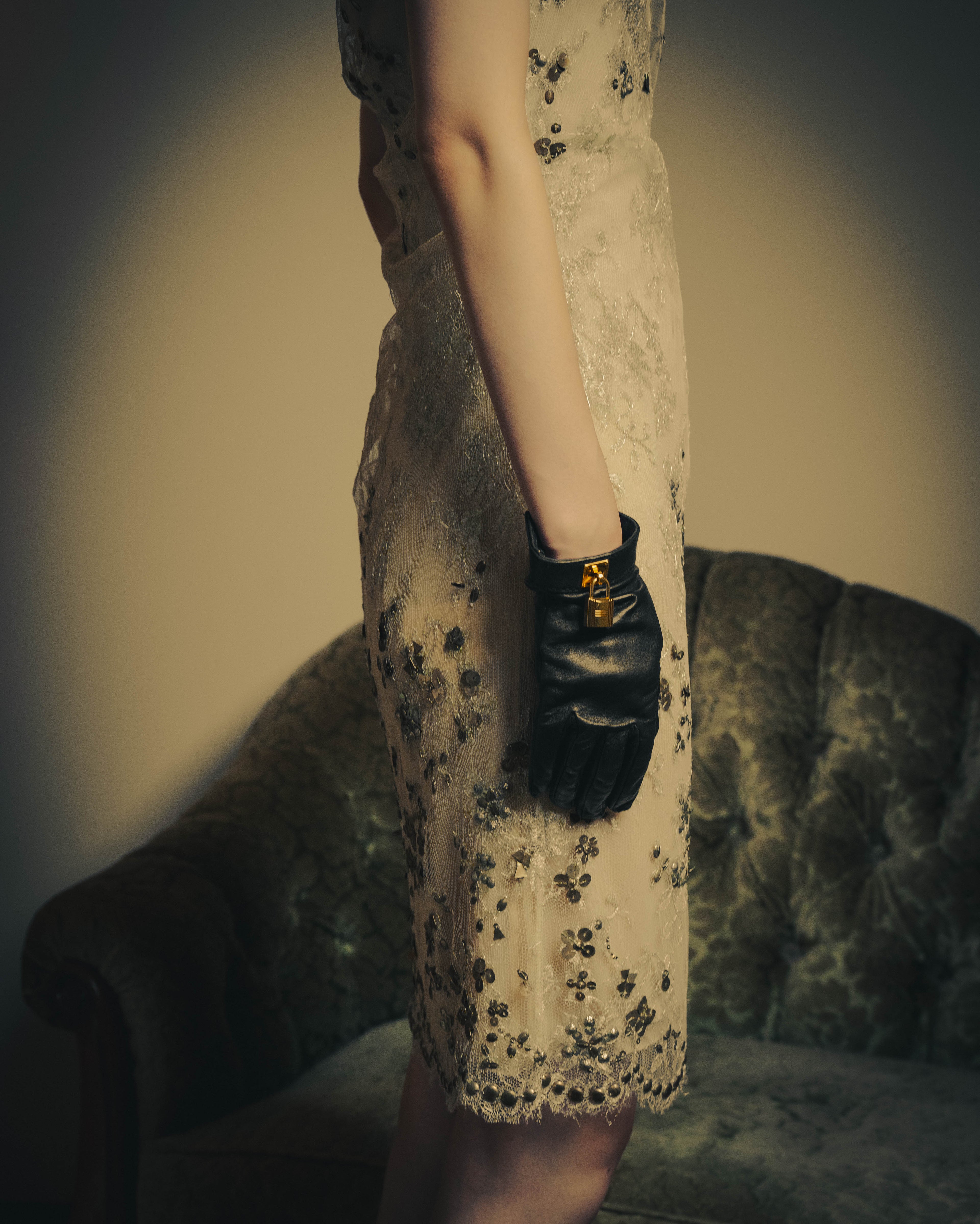 –SPECIAL– "VALENTINO" 00's-10's Embellished lace cocktail dress