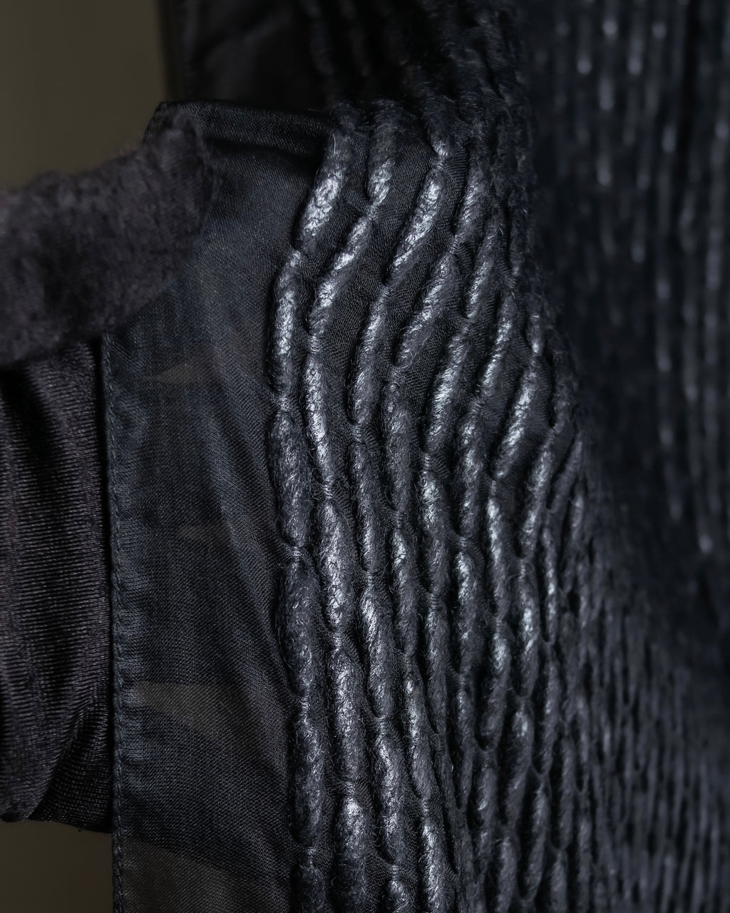 "GIORGIO ARMANI" Waffle low gauge knit fringe design stole