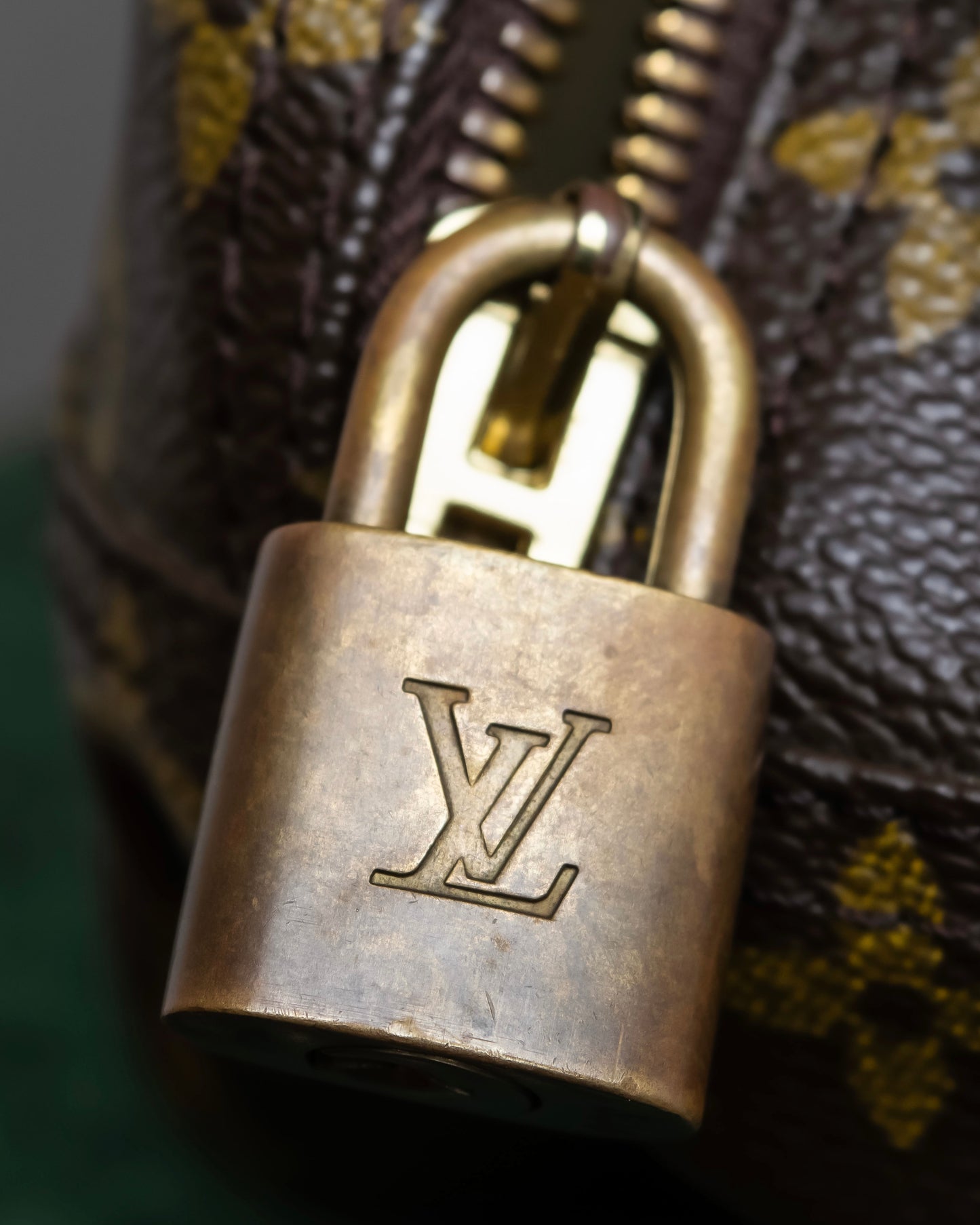 "LOUIS VUITTON" Deauville monogram pattern boston hand bag