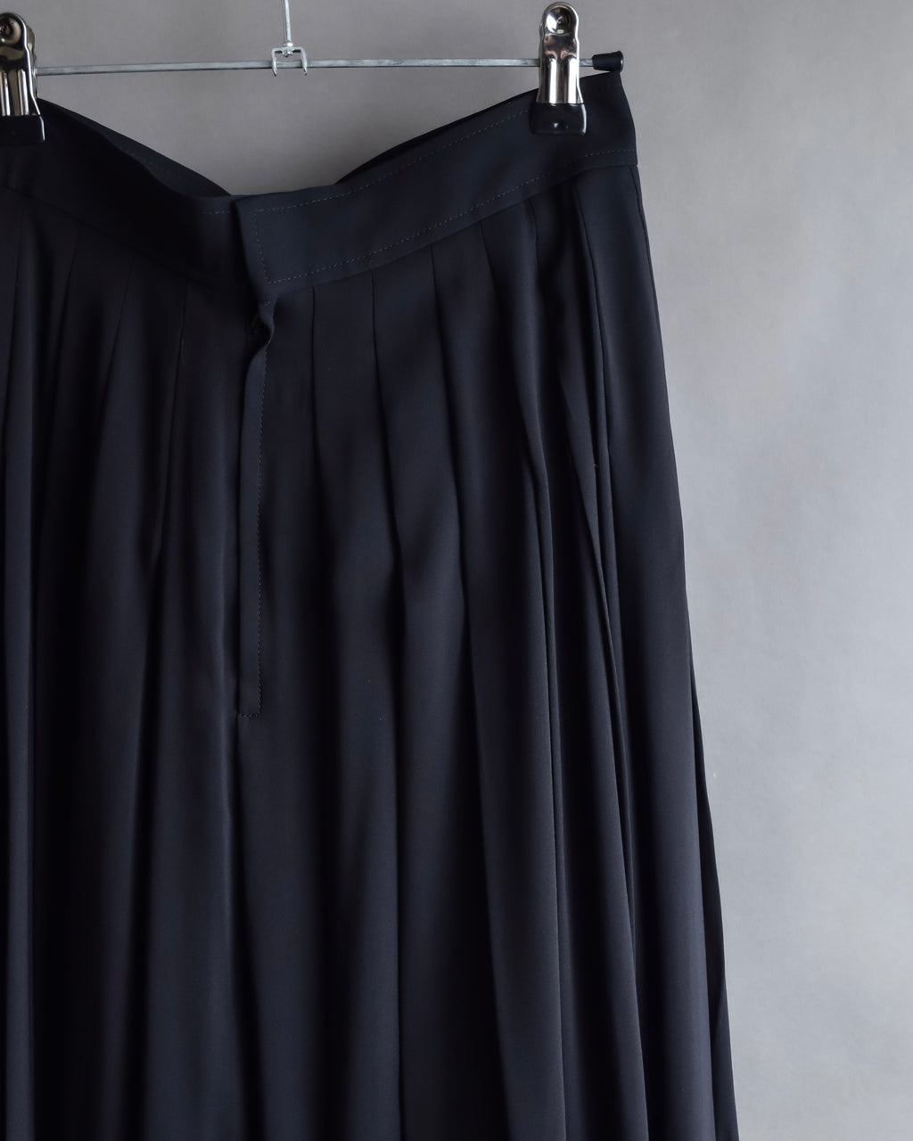 "Chloe" Fold-in pleats maxi length skirt