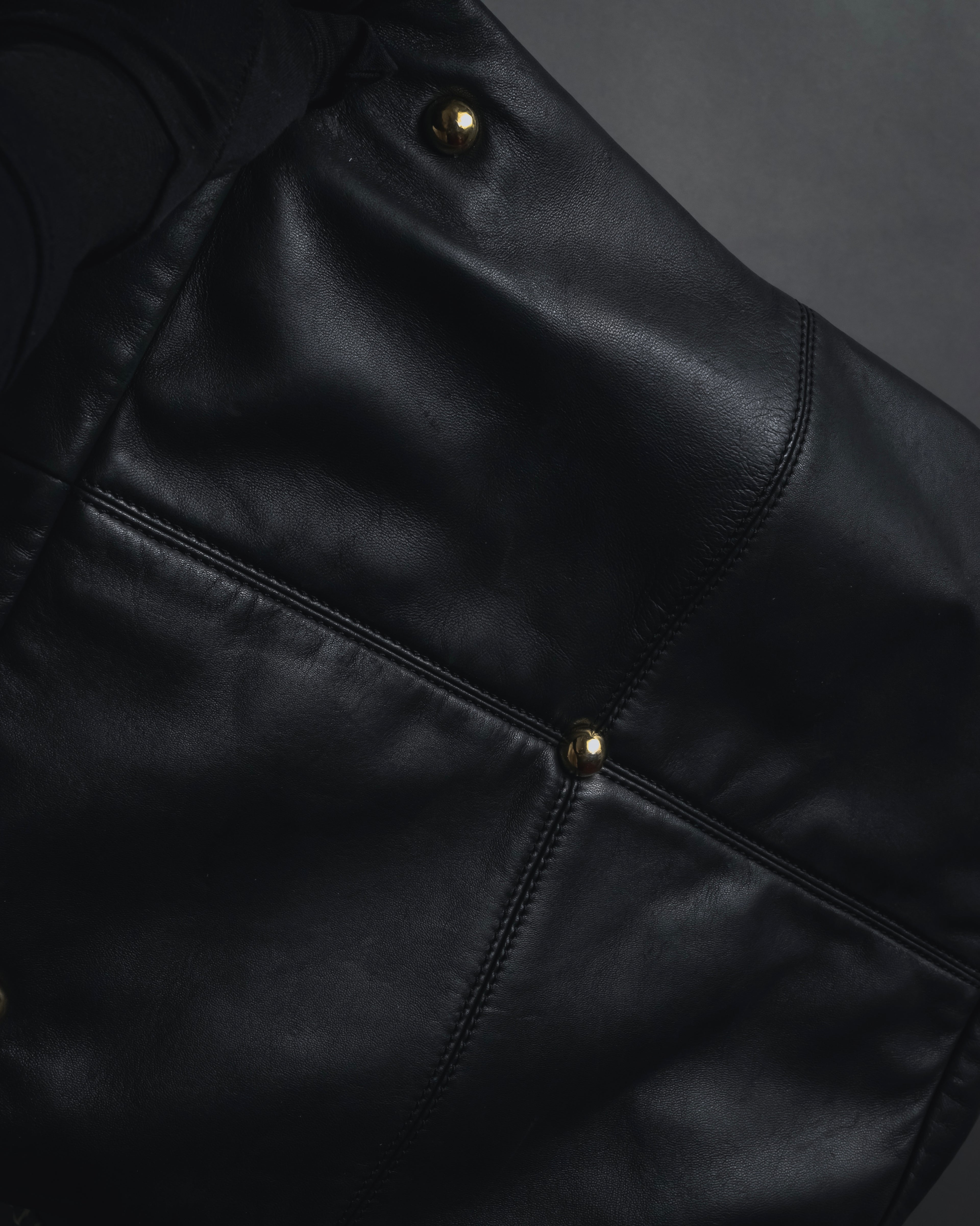 -SPECIAL- “LOEWE” Calle oversized padlock leather bag