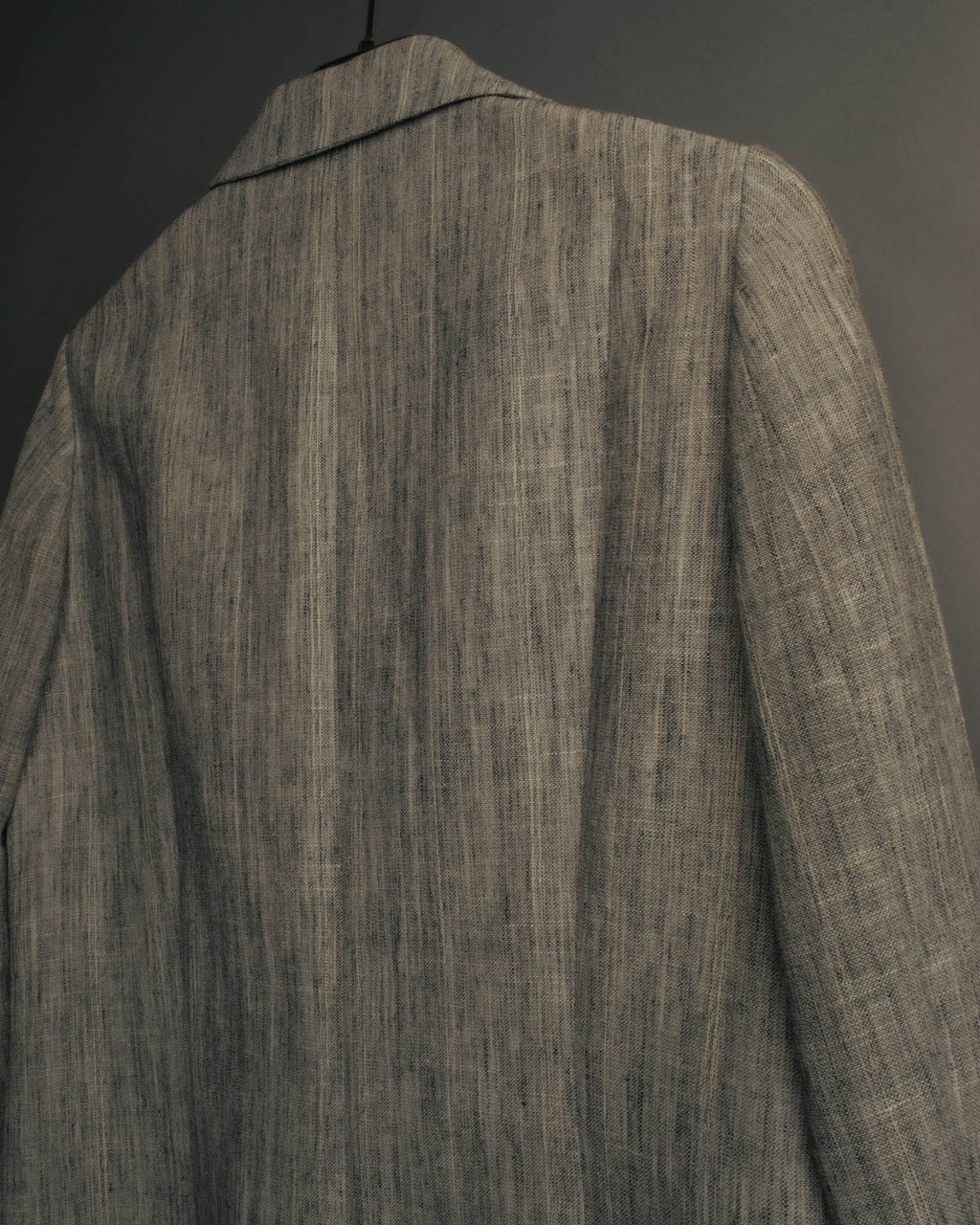 “Salvatore Ferragamo” 90’s-00’s Linen blend tailored jacket
