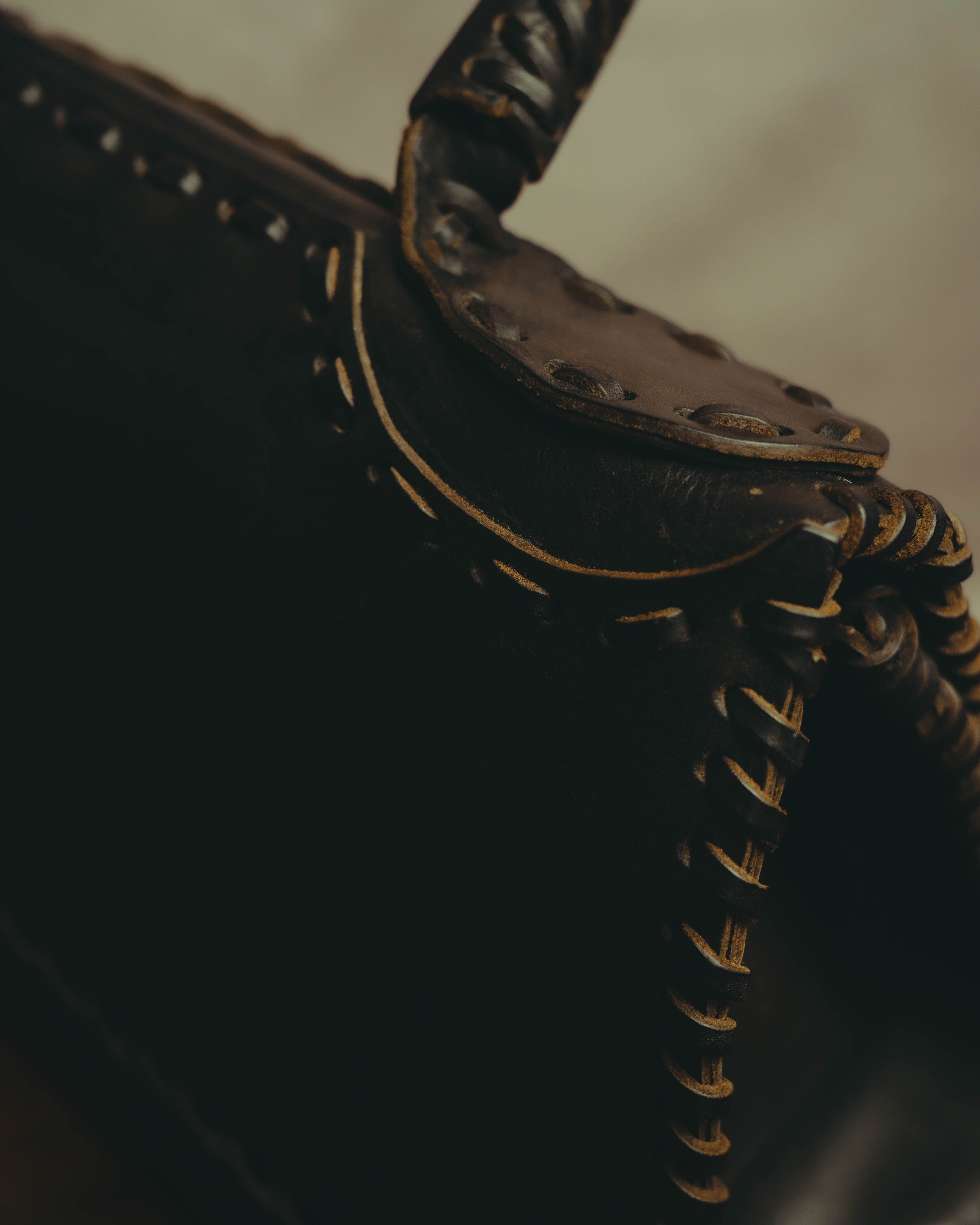 -SPECIAL- “FENDI” 80’s-90’s Coat of arms embossed whipstitched leather handbag