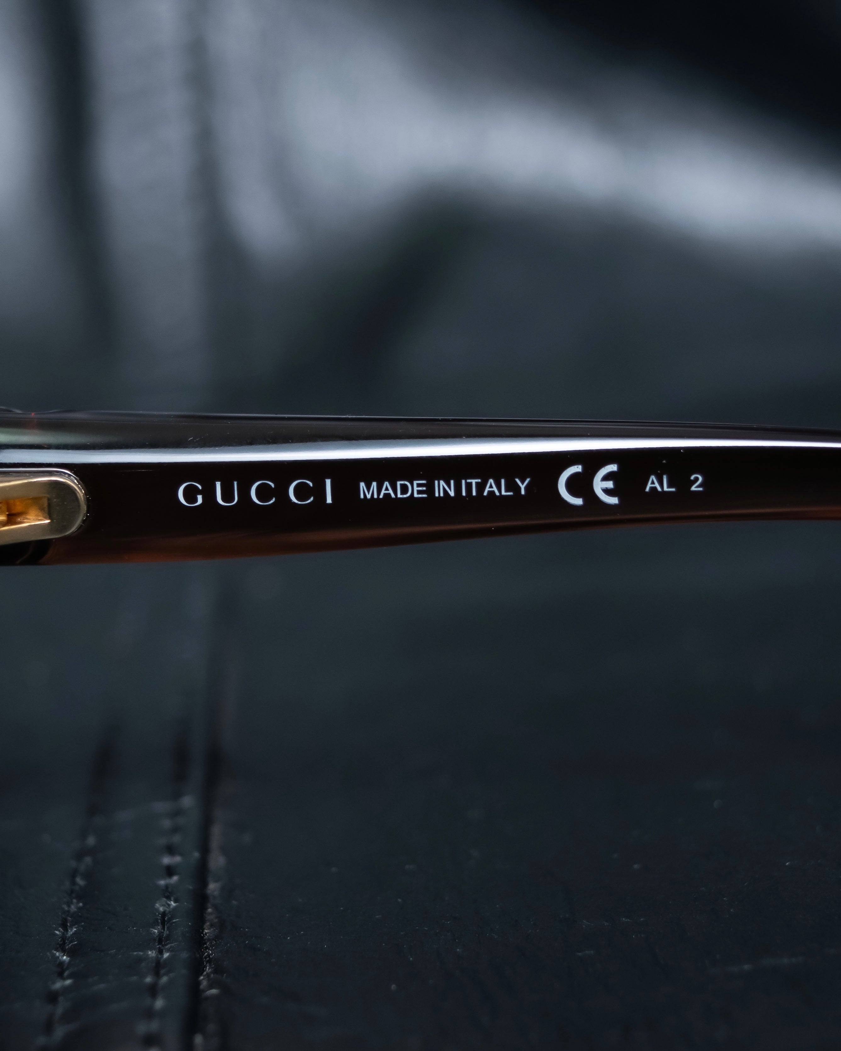 “GUCCI” GG heart motif butterfly shaped sunglasses