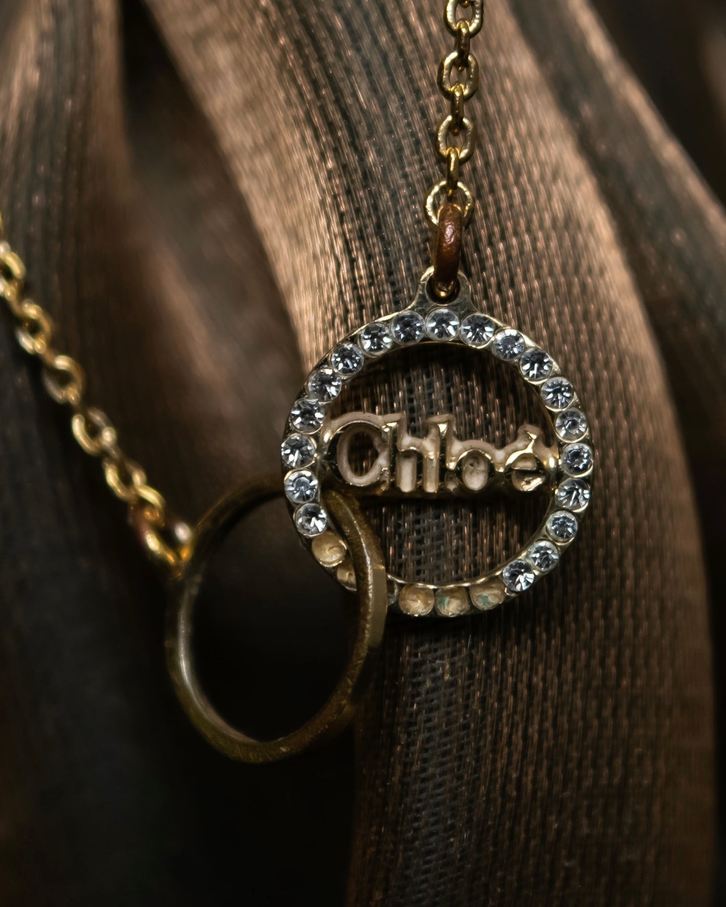 “Chloé” jewelry attached double ring necklace