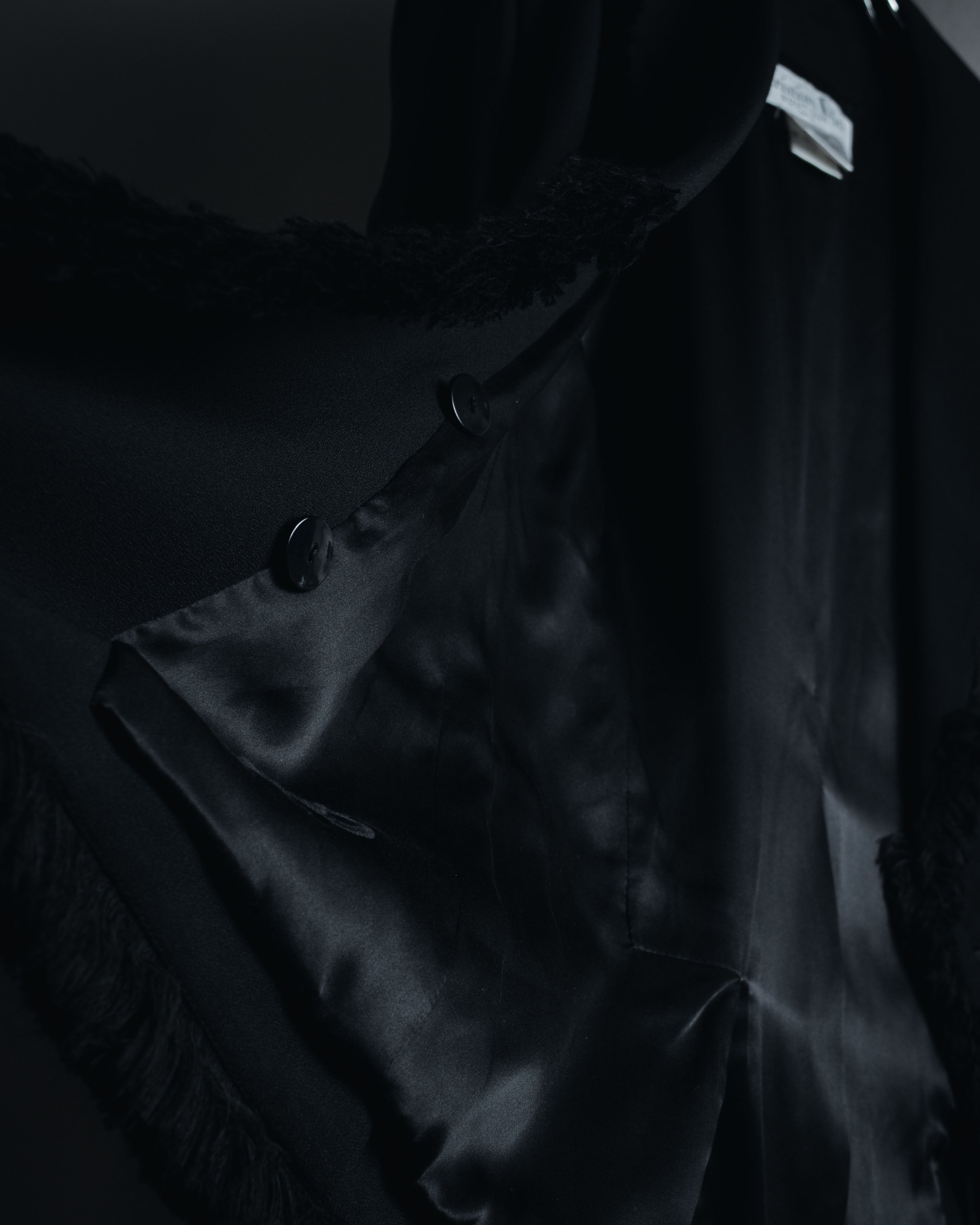 –SPECIAL– "Christian Dior"
98SS fringed peak lapel double breasted jacket