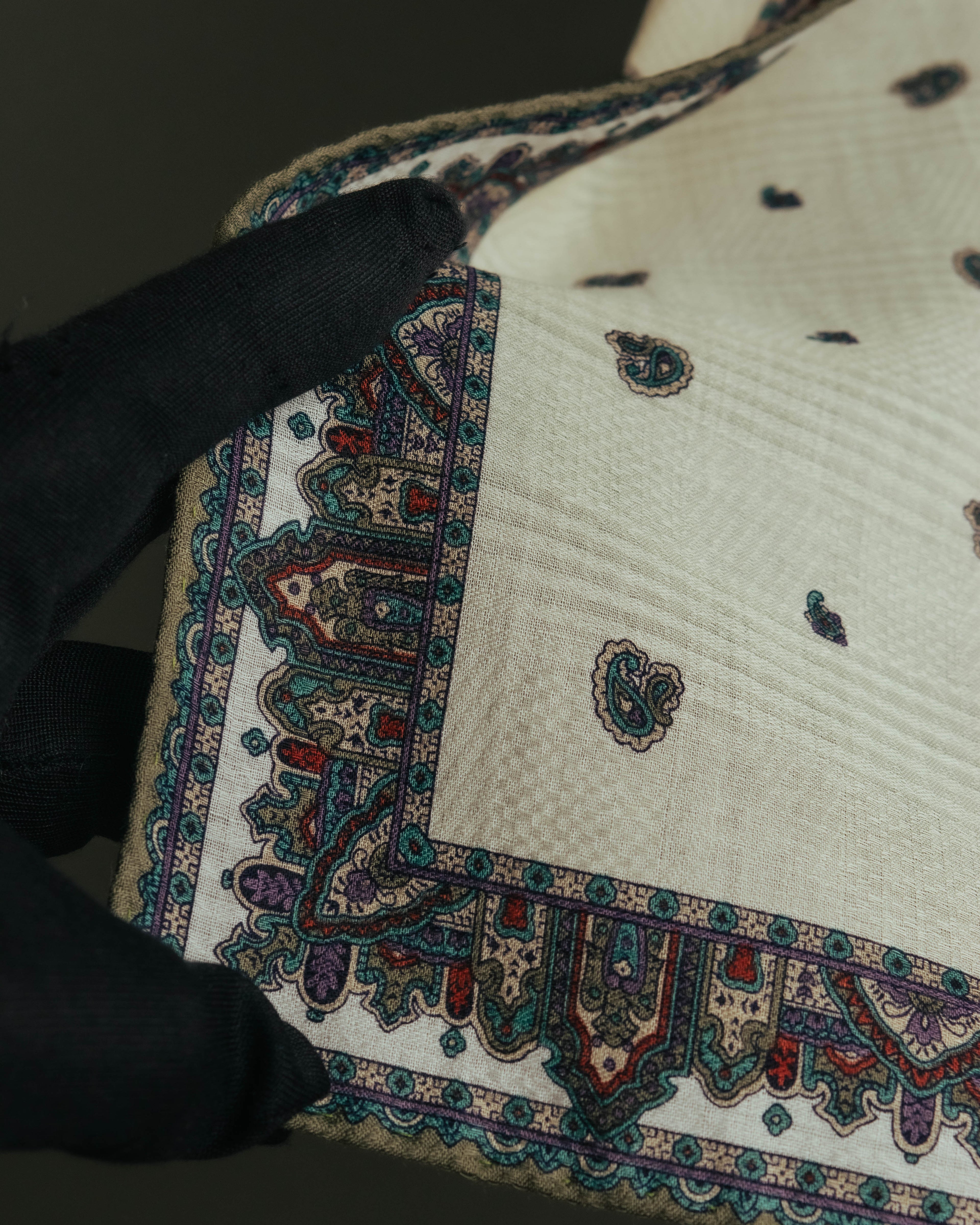 “Christian Dior” 80’s-90’s Cotton paisley border scarf