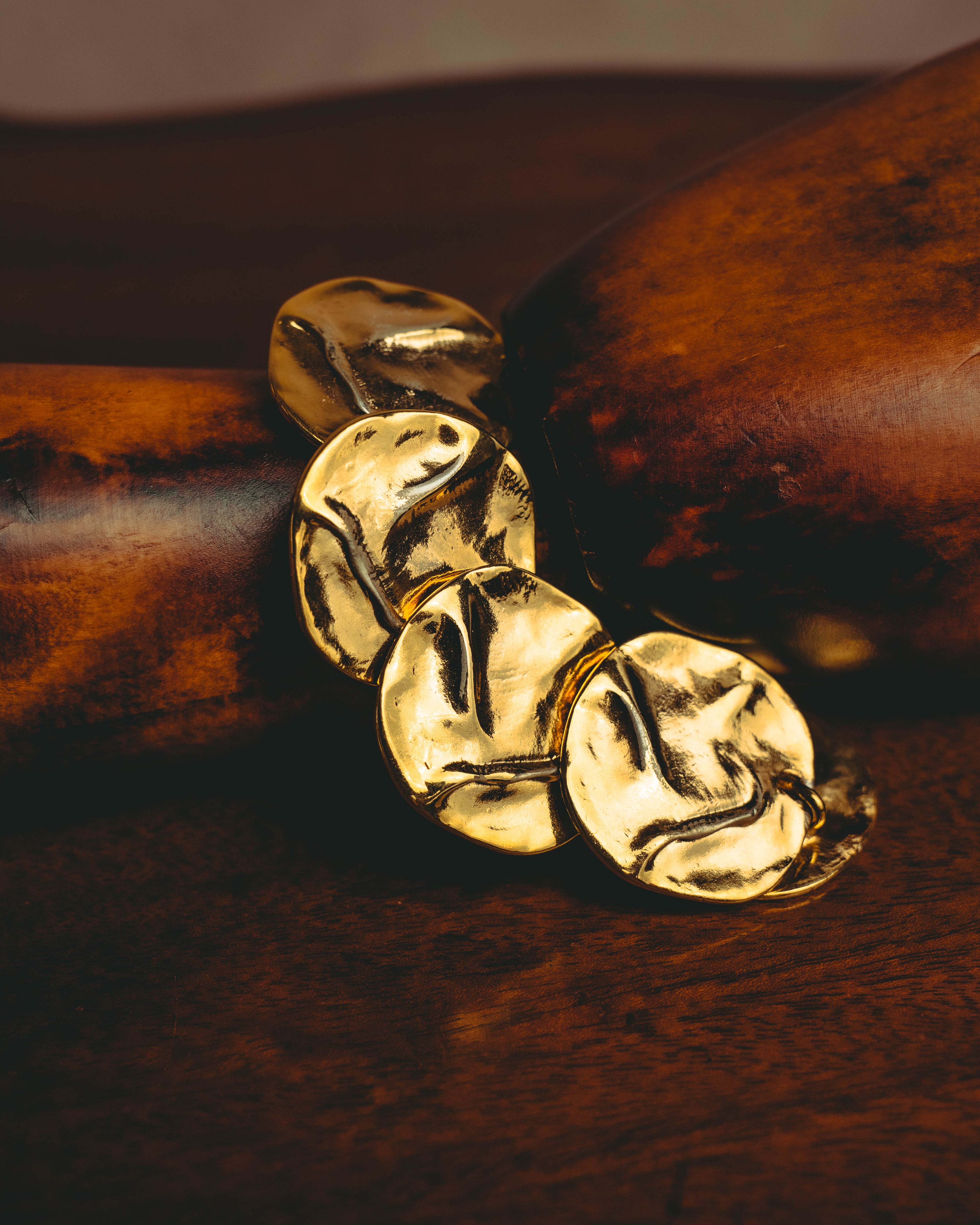 -SPECIAL- “Yves Saint Laurent” 80’s-90’s Hammered gold coin link bracelet