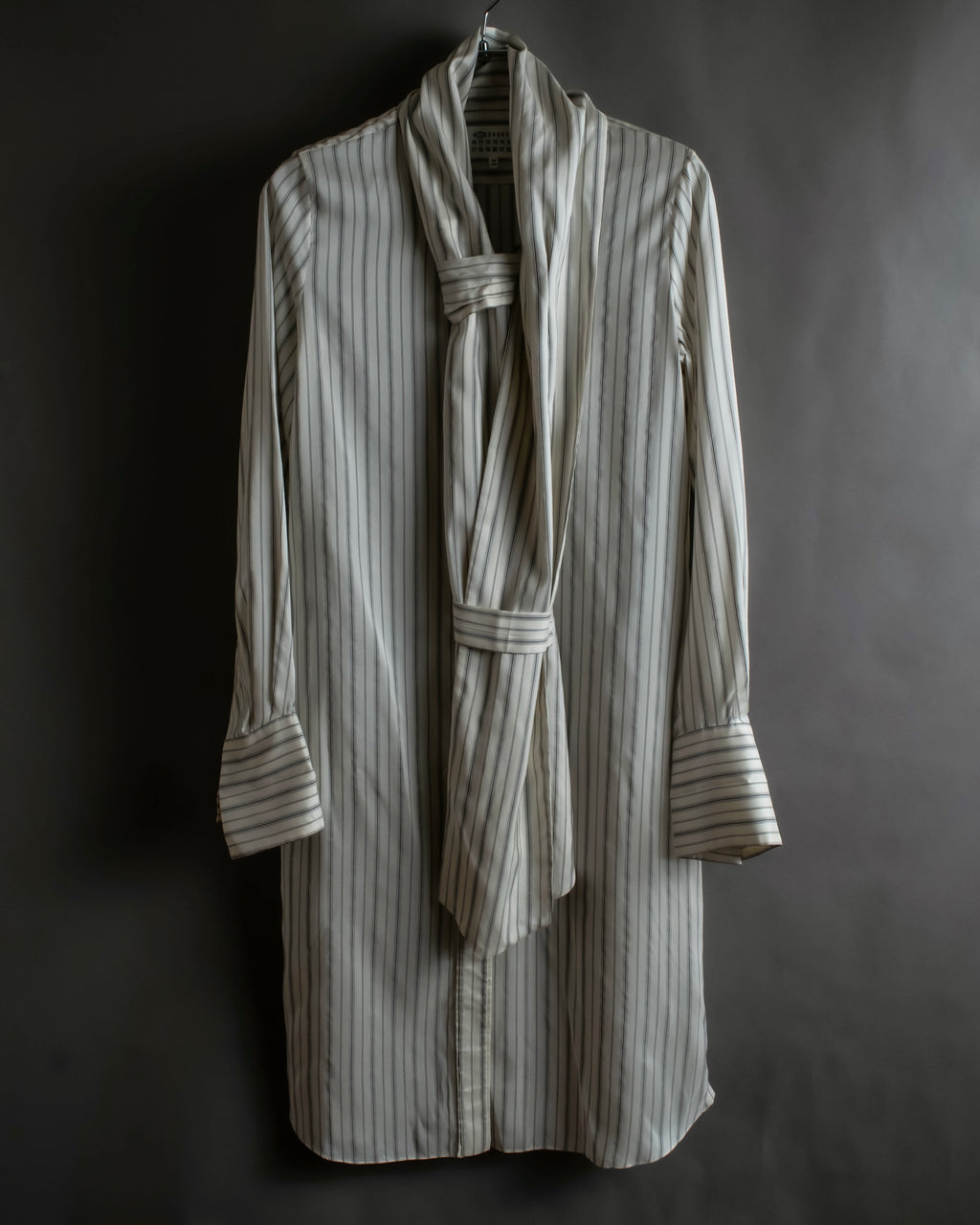 "MAISON MARGIELA" 16SS bowtie design striped long shirt