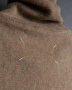"MAISON MARGIELA" Beige color turtleneck sleeveless wool knit