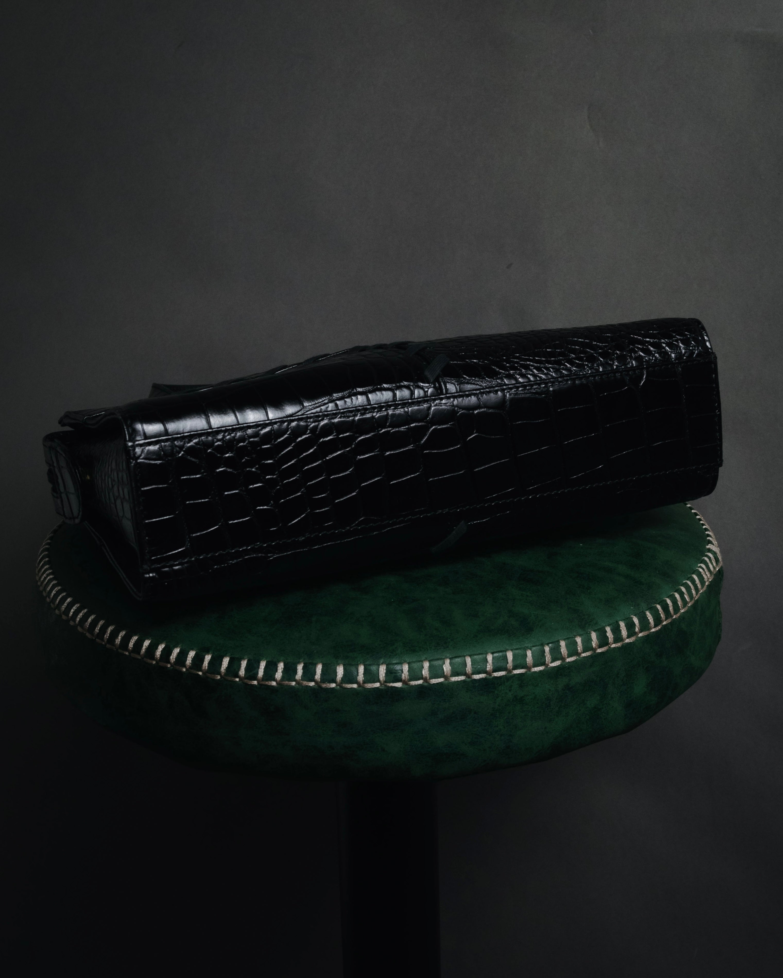 "YVES SAINT LAURENT" 90’s crocodile embossed lace up handbag