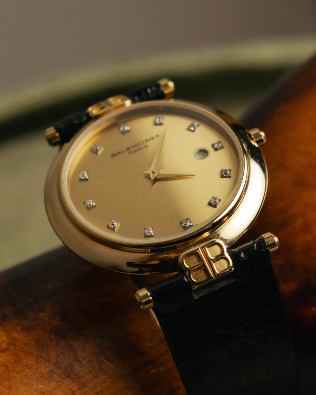-SPECIAL- “Balenciaga” 80’s-90’s Gold tone round watch